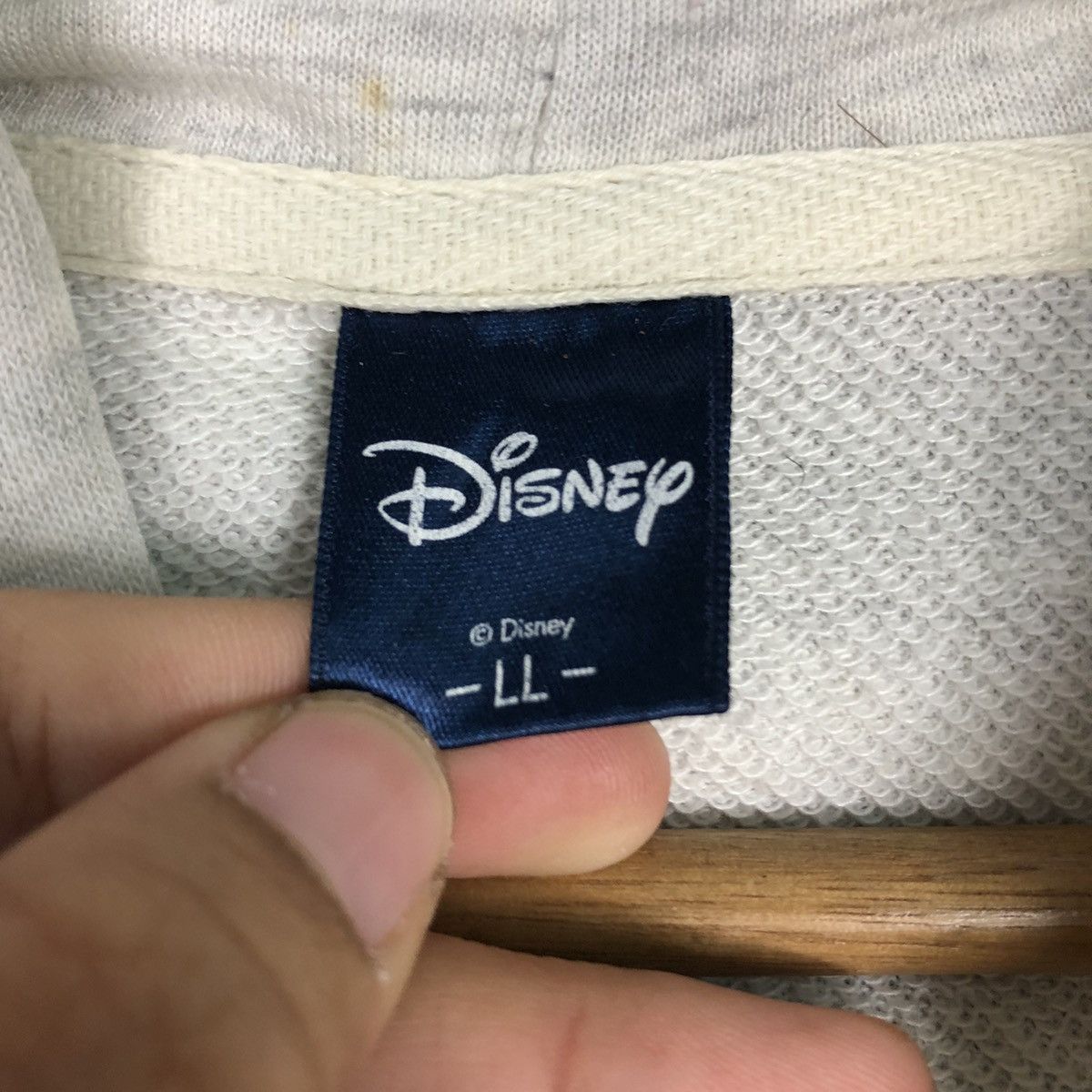 Disney 📌Vintage Hoodie Pull Over Oswald The Lucky Rabbit Big Logo Size US L / EU 52-54 / 3 - 17 Thumbnail