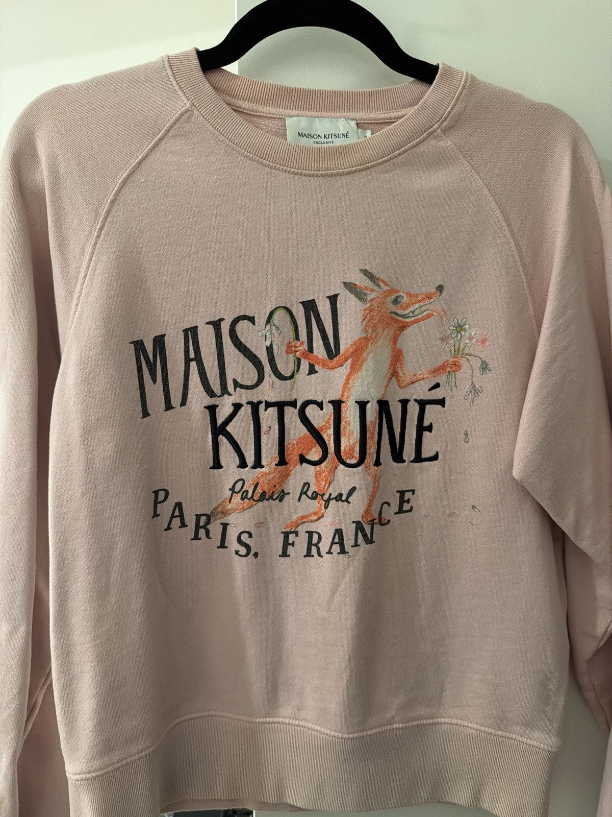 Maison Kitsune Maison Kitsuné Fox Graphic Sweatshirt Pink Size S Paris Size US S / EU 44-46 / 1 - 1 Thumbnail