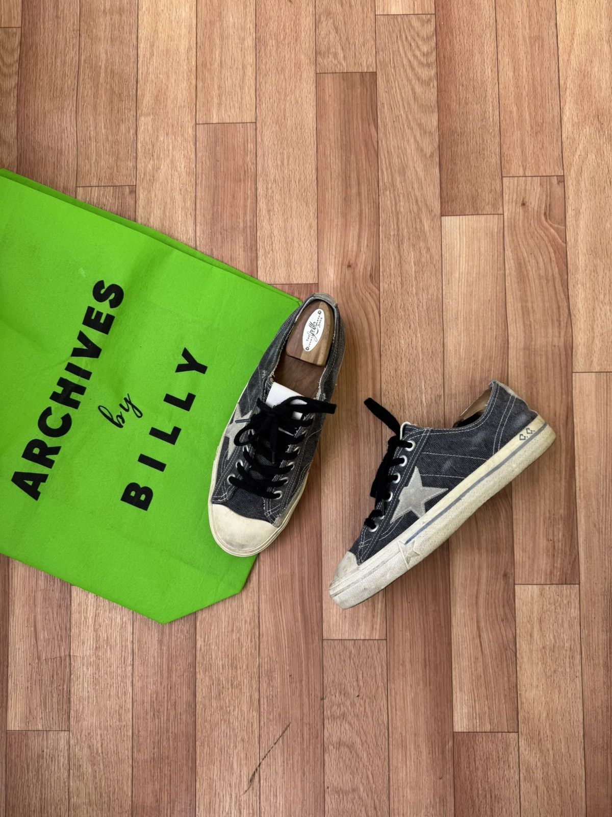 Golden Goose Golden Goose Vstar2 Sneakers Size US 7 / EU 40 - 3 Thumbnail