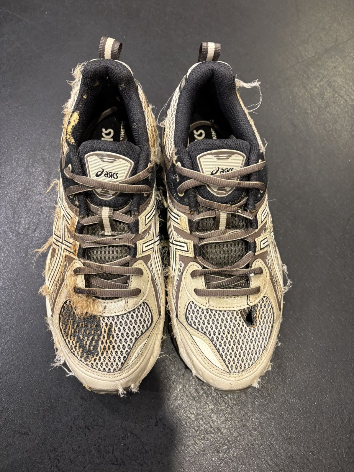 Asics Asics Gel-Quantum Kinetic Birch/Dark Taupe Size US 7 / EU 40 - 6 Thumbnail