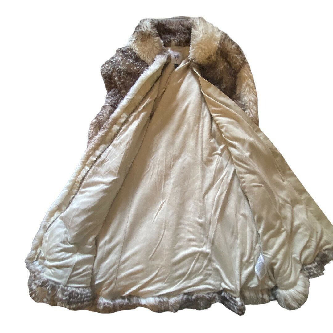 Designer Cabi Womens Aspen Faux Fur Vest Women's SMALL Full Zip Tan B Size S / US 4 / IT 40 - 8 Thumbnail
