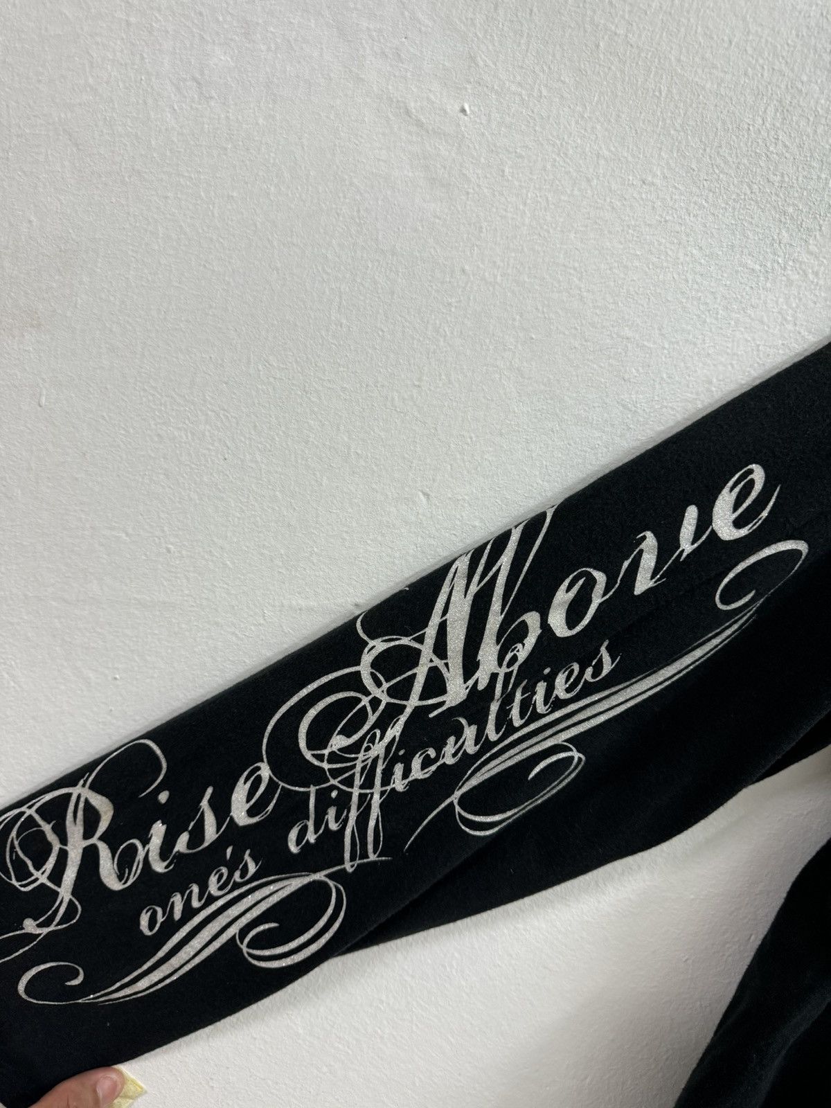 Japanese Brand RISE ABOVE ONE DIFFICULTIES TO ARCHIEVE GREATNESS TEE Size US M / EU 48-50 / 2 - 8 Thumbnail