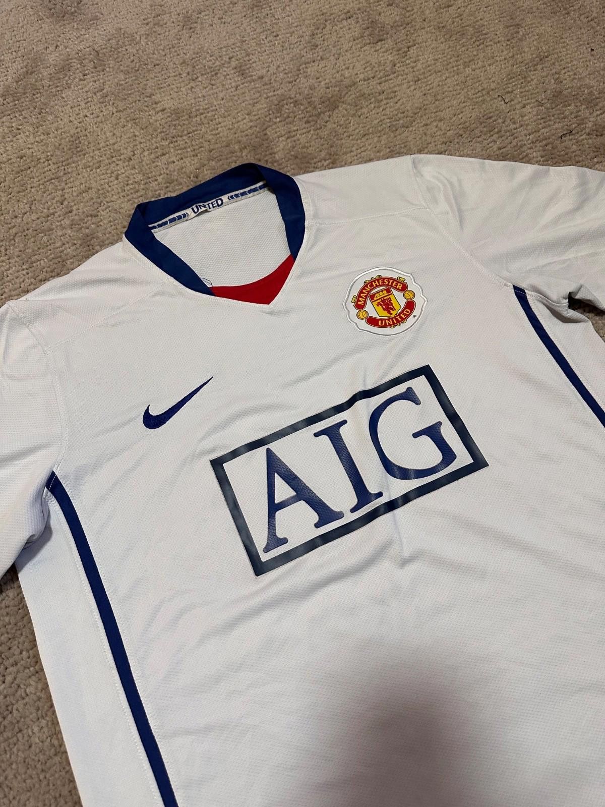 Nike MANCHESTER UNITED 2008 2009 AWAY FOOTBALL SHIRT JERSEY NIKE Size US M / EU 48-50 / 2 - 3 Thumbnail