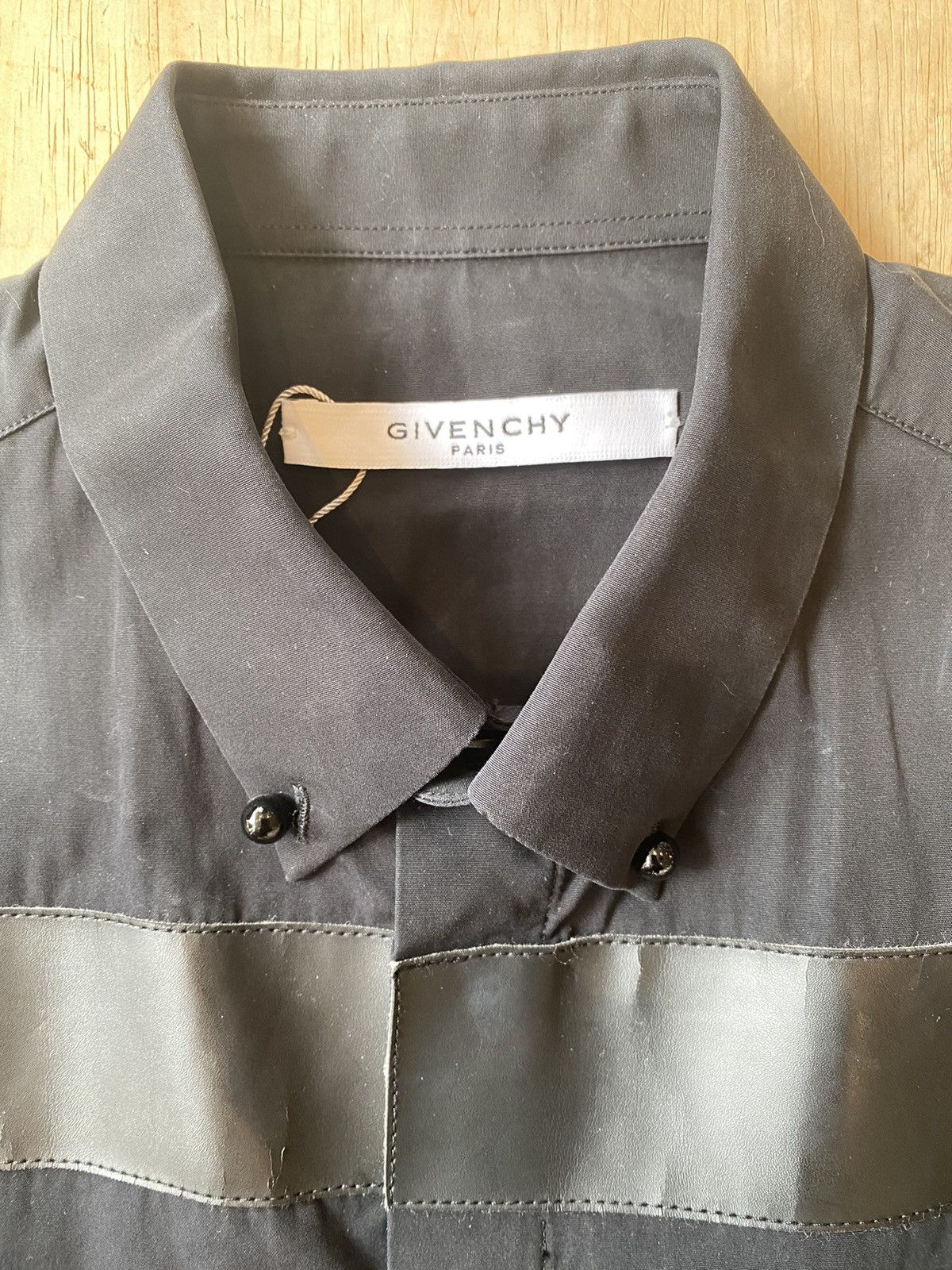 Givenchy Givenchy SS15 Runway Leather Patch Shirt Size38/44 Size US S / EU 44-46 / 1 - 3 Thumbnail