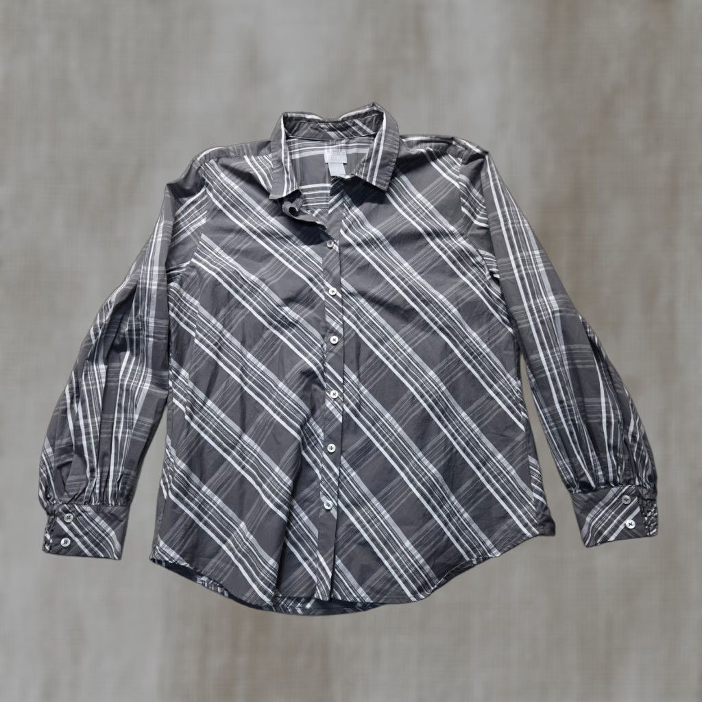 Vintage Chico's Shirt Women's Button-Up Collared Gray Striped Long Sleeve Size 2 Adult Regular Affordable Casual Gray Womens Size XS / US 0-2 / IT 36-38 - 1 Thumbnail