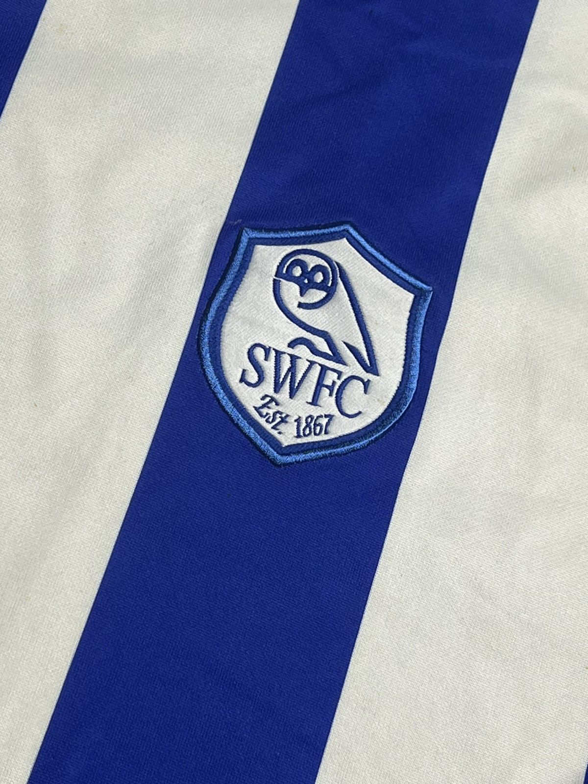 Puma Vintage Puma Sheffield Wednesday 2010/11 Soccer Jersey Size US L / EU 52-54 / 3 - 3 Thumbnail
