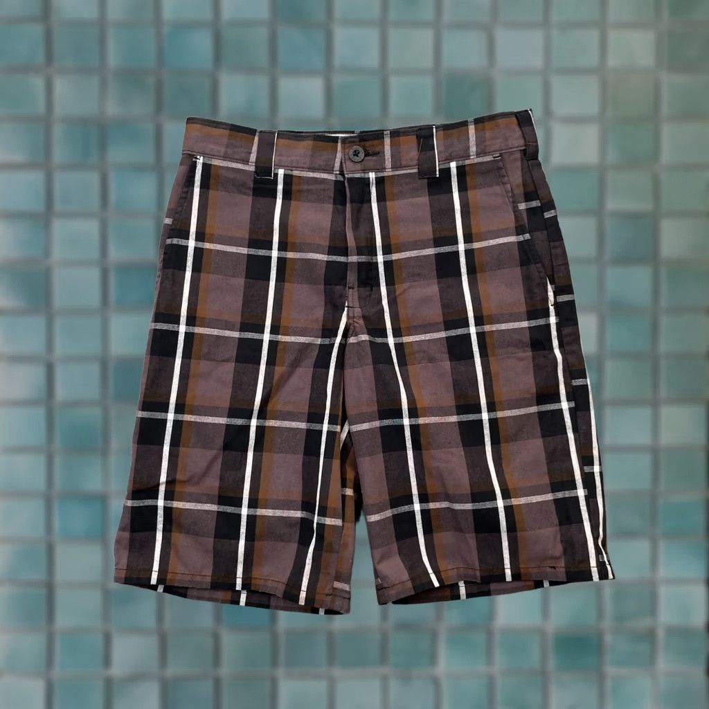 Dickies Dickies Mens 30 Purple Cargo Pockets Tartan Plaid Logo Cotton Regular Fit Shorts Size US 32 / EU 48 - 1 Thumbnail