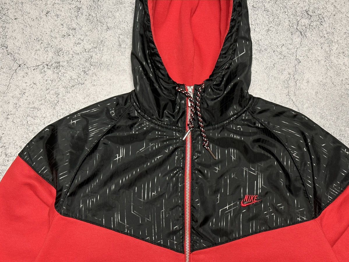 Nike Vintage Nike Red Zip Up Hoodie Size US L / EU 52-54 / 3 - 4 Thumbnail