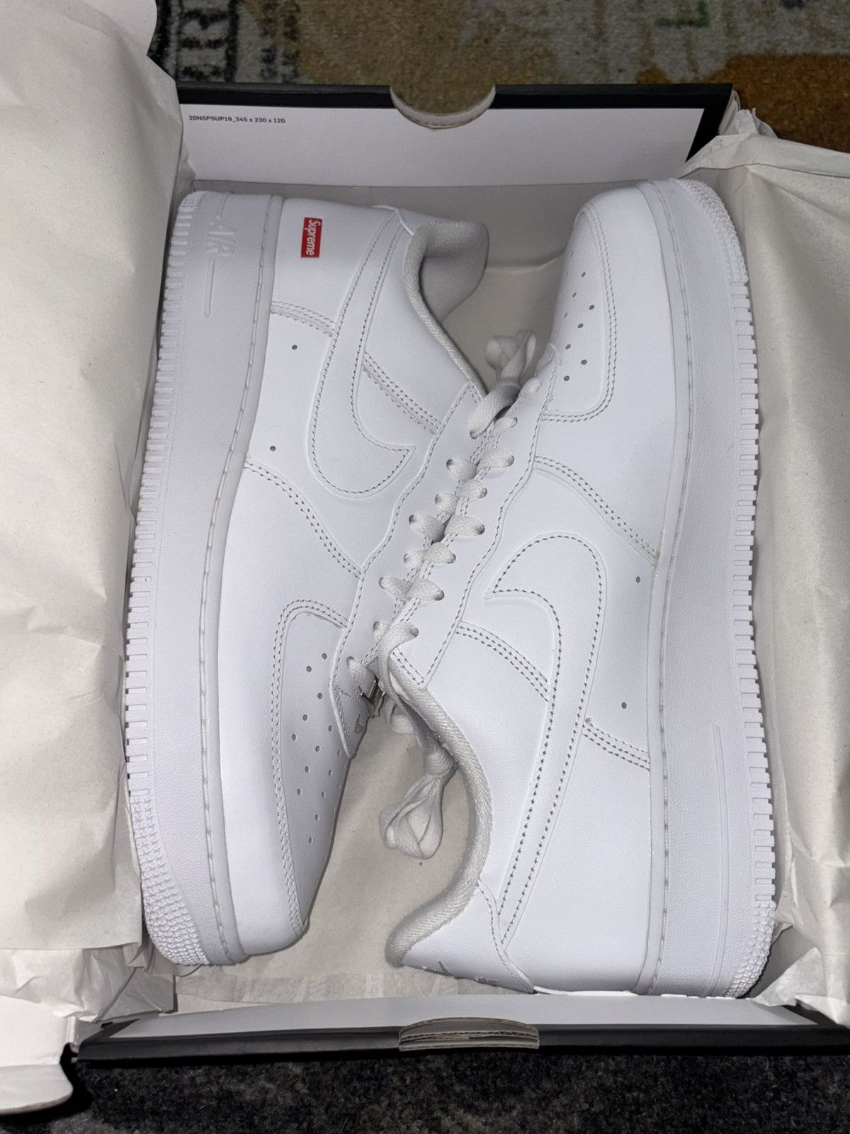 Nike × Supreme Supreme Nike Air Force 1 Low White Size US 13 / EU 46 - 1 Thumbnail