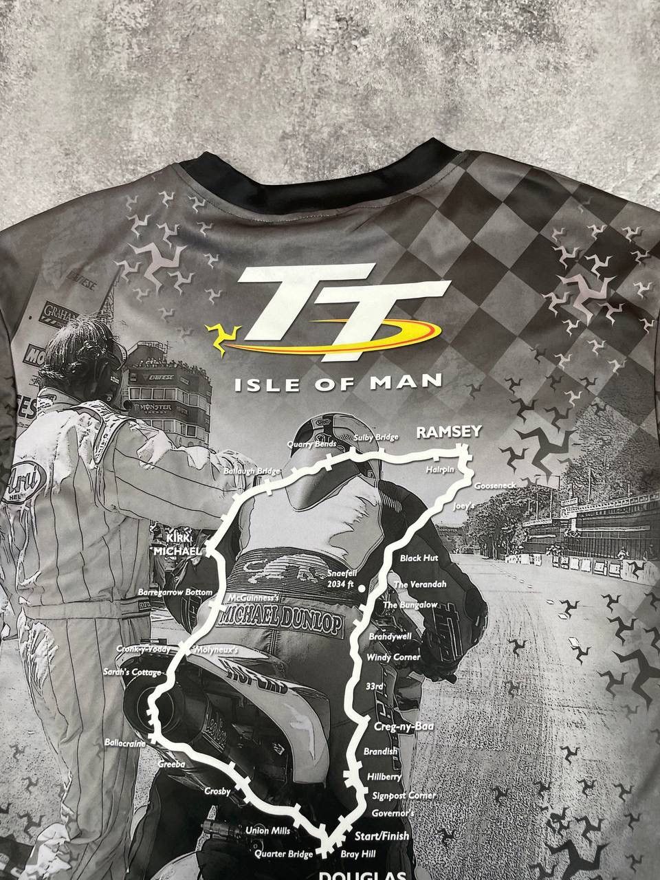Other Isle Of Man TT Races Men Graphic T-Shirt Grey Size Size M Size US M / EU 48-50 / 2 - 7 Thumbnail