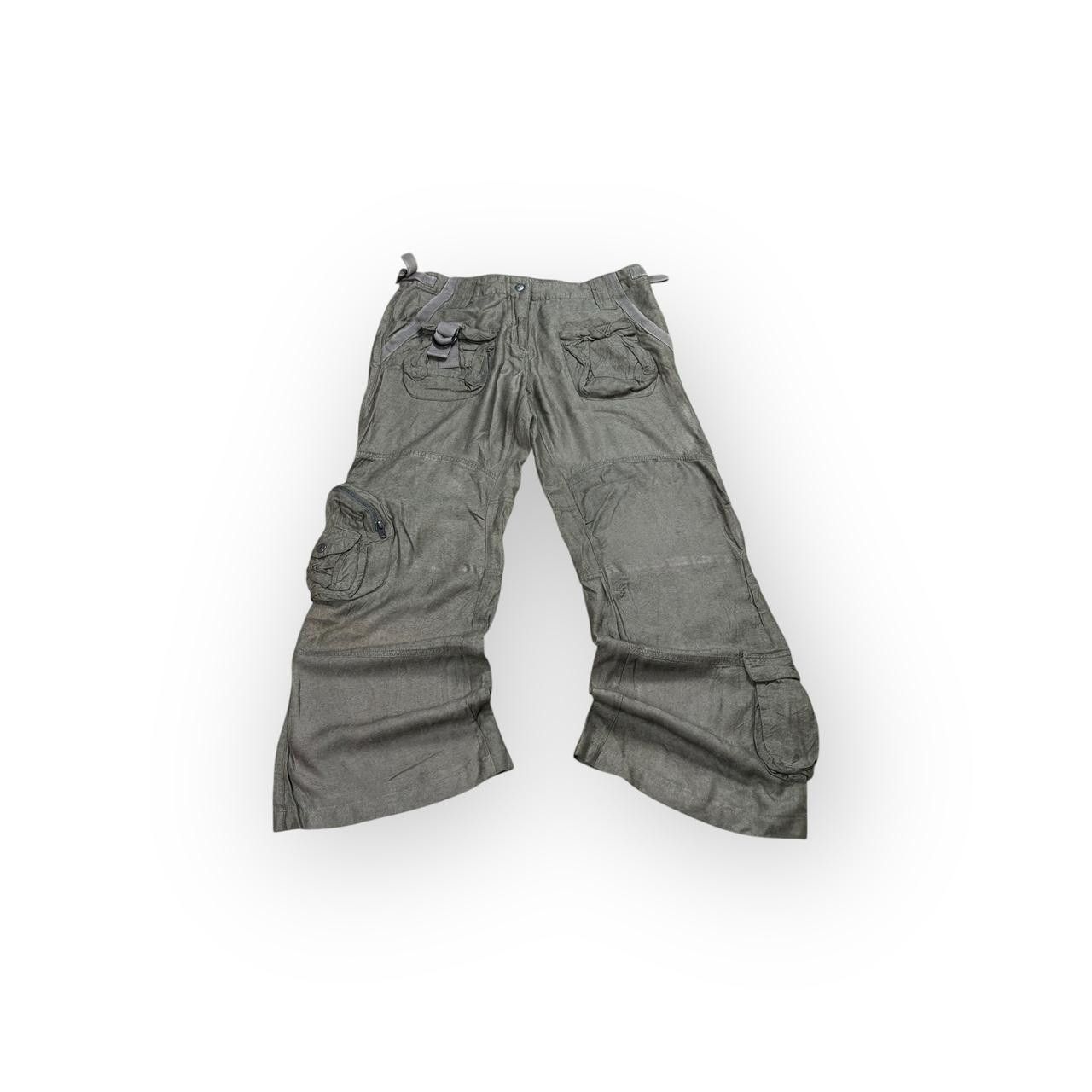 Japanese Brand Vintage Y2K Cargo Pants in Olive Green Size US 31 - 1 Thumbnail