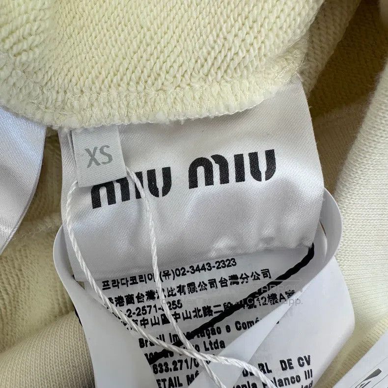 Miu Miu Miu Miu Size XS Miu Miu long sleeve hooded sweater Size XS / US 0-2 / IT 36-38 - 5 Thumbnail