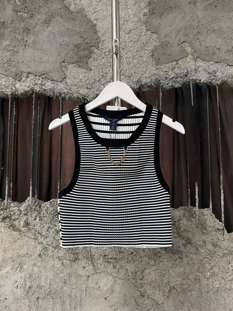 Louis Vuitton Louis Vuitton Knitted chain vest Size US M / EU 48-50 / 2 - 1 Thumbnail