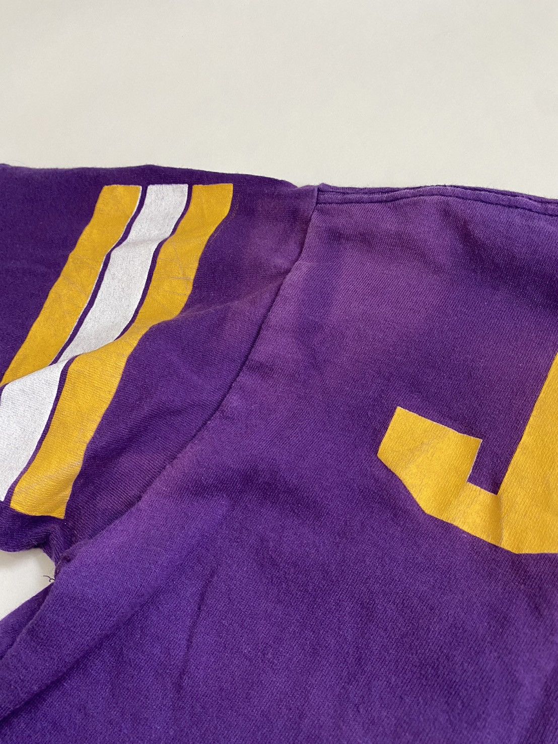 NBA × Salem Sportswear × Vintage Boxy Cropped Vintage NBA Utah Jazz Graphic Tee Size US M / EU 48-50 / 2 - 12 Thumbnail