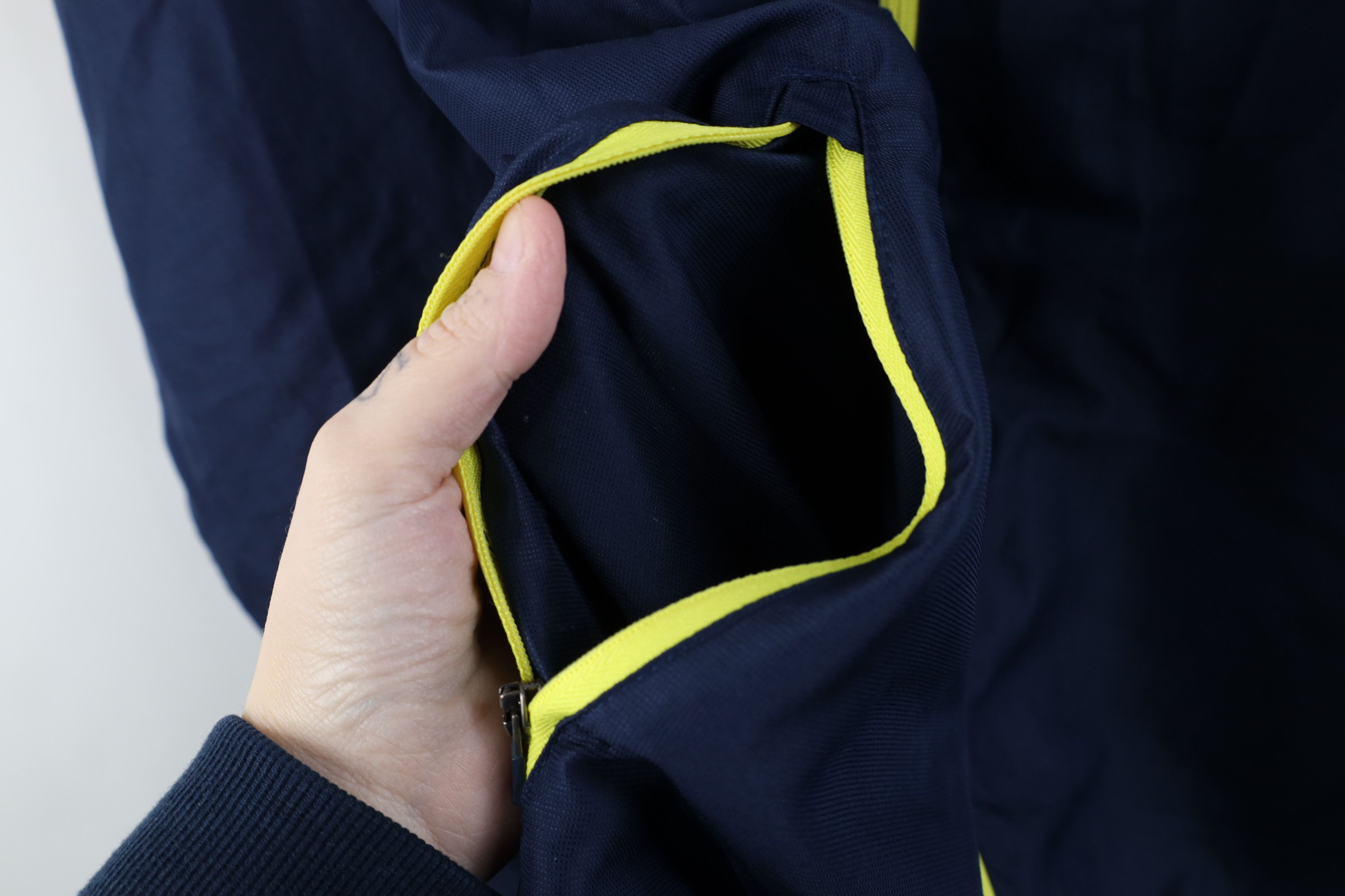 Adidas Adidas Issued University of Michigan Football Hooded Jacket Size US M / EU 48-50 / 2 - 7 Thumbnail