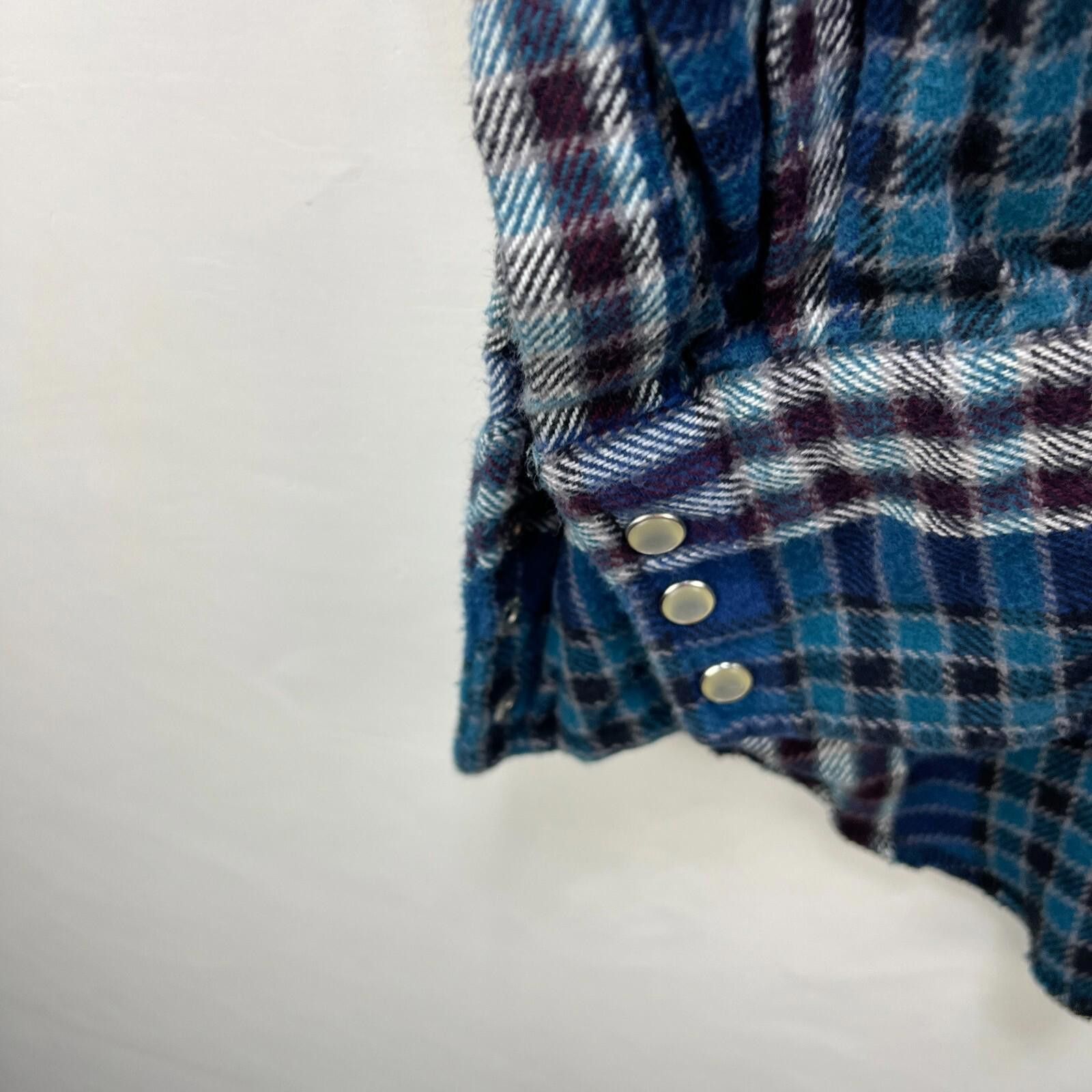 Wrangler Vintage Wrangler Plaid Snap Button-Up Long Sleeve Shirt XLT Size US XL / EU 56 / 4 - 5 Thumbnail