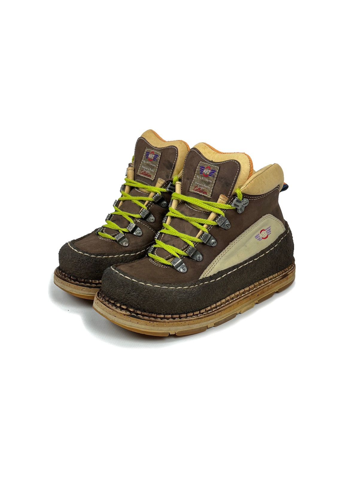 image of 90's The Art Company Platform Chunky Sole Boots in Beige, Men's (Size 7)