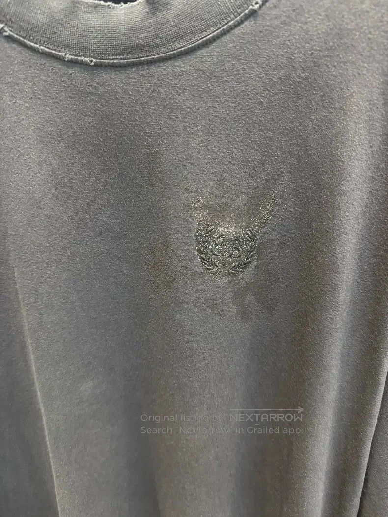 Balenciaga Balenciaga Round Neck Retro Effect Short Sleeve Raglan Sle Size US S / EU 44-46 / 1 - 3 Thumbnail