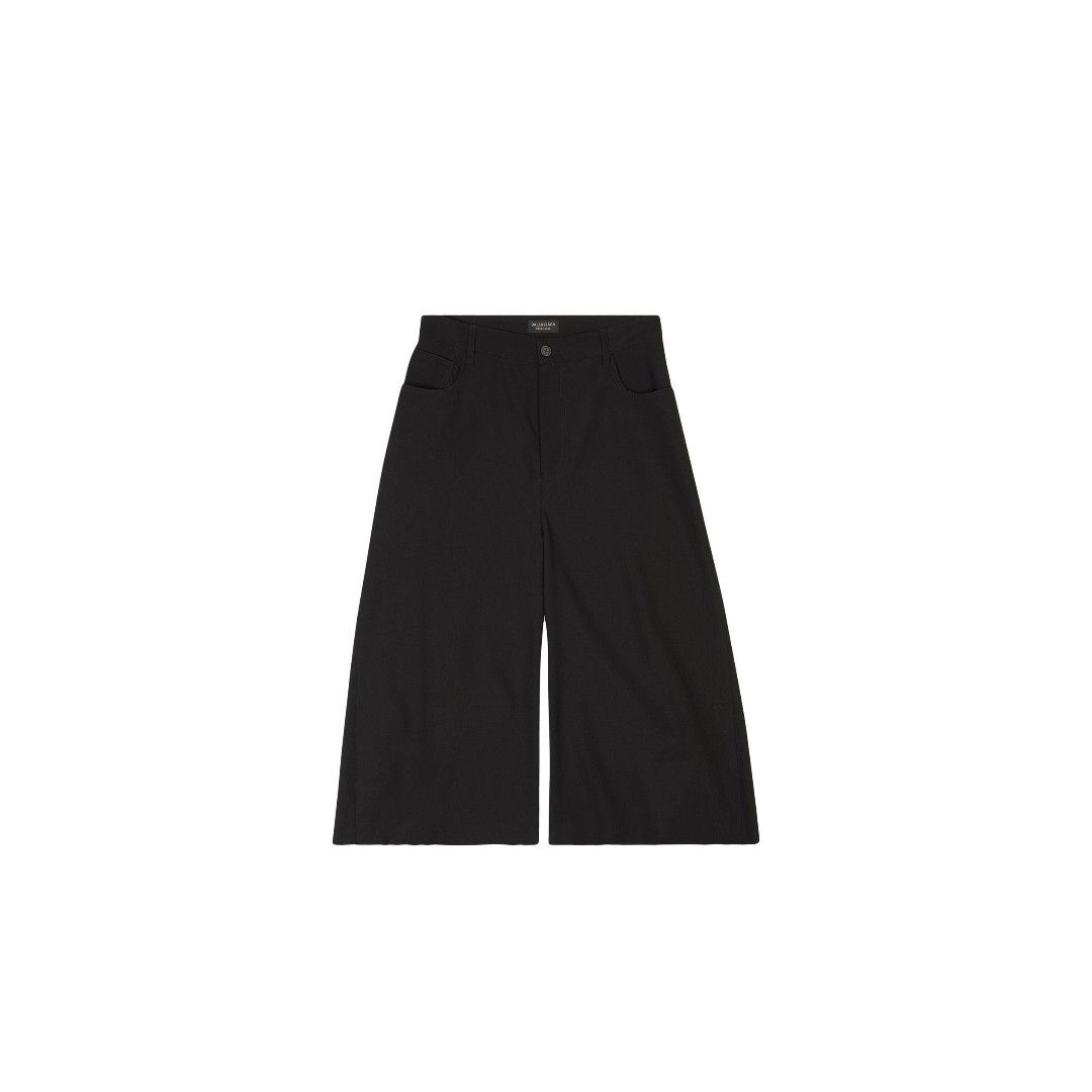 Balenciaga o1w1db10625 Loose Shorts in Black Size 27" / US 4 / IT 40 - 1 Thumbnail