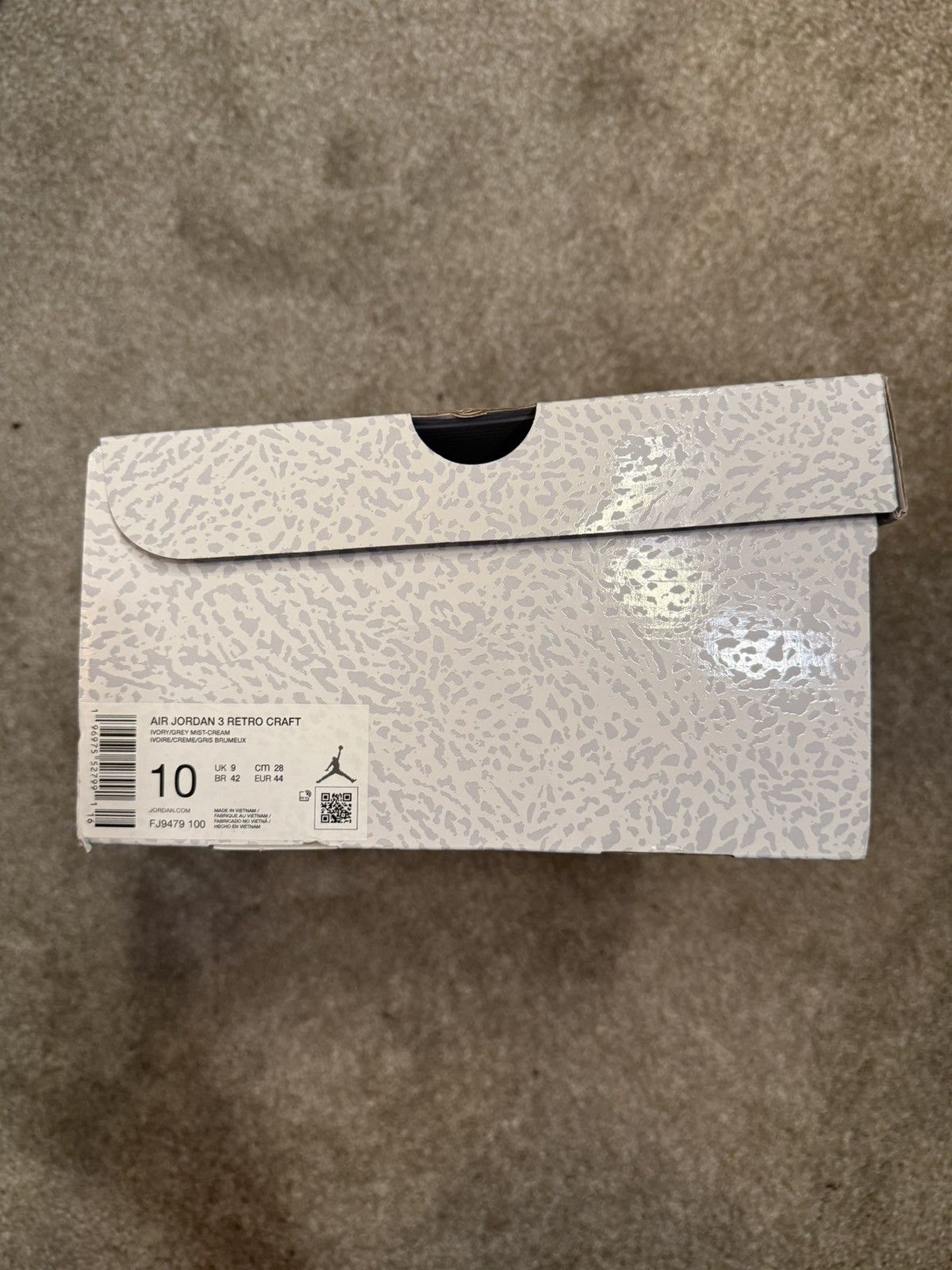 Jordan Brand Air Jordan 3 “Craft Ivory” Size 10 Size US 10 / EU 43 - 9 Thumbnail