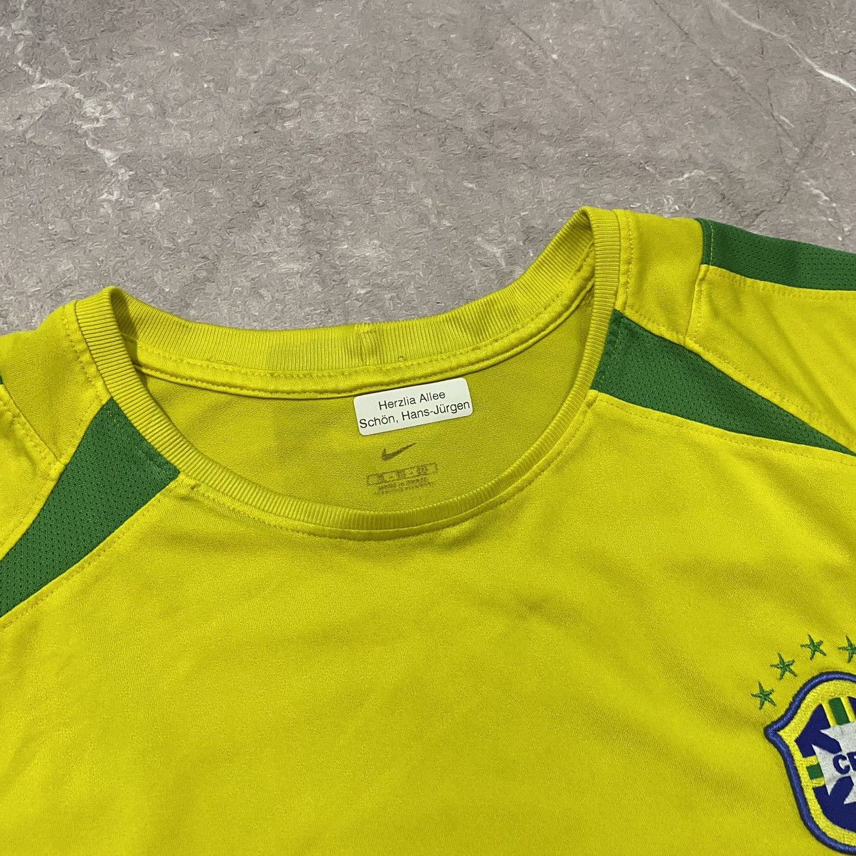 Nike VINTAGE NIKE BRAZIL TEE SOCCER JERSEY 00s Size US XL / EU 56 / 4 - 10 Thumbnail