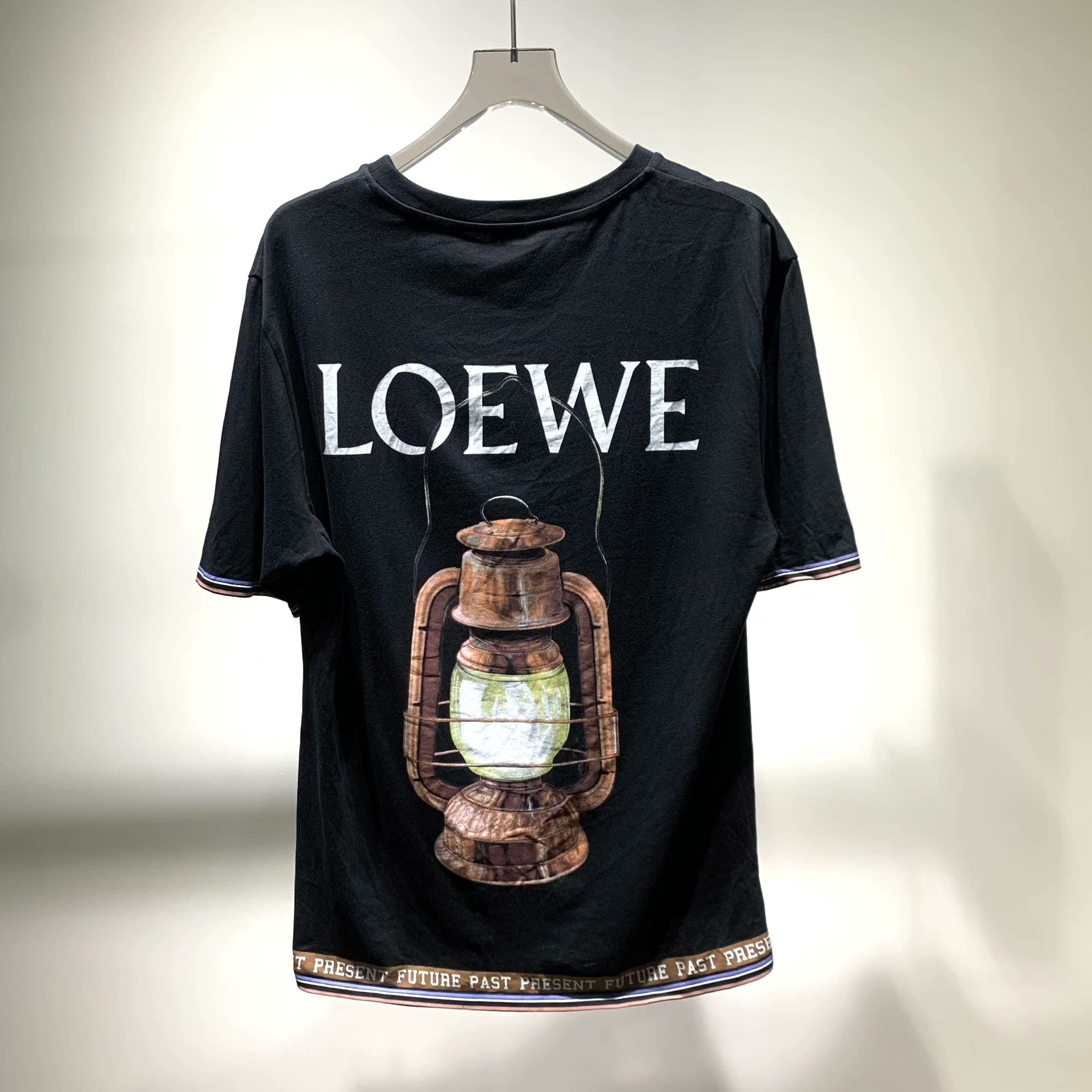 Loewe Loewe Printed T-Shirt L Men Size US L / EU 52-54 / 3 - 1 Thumbnail
