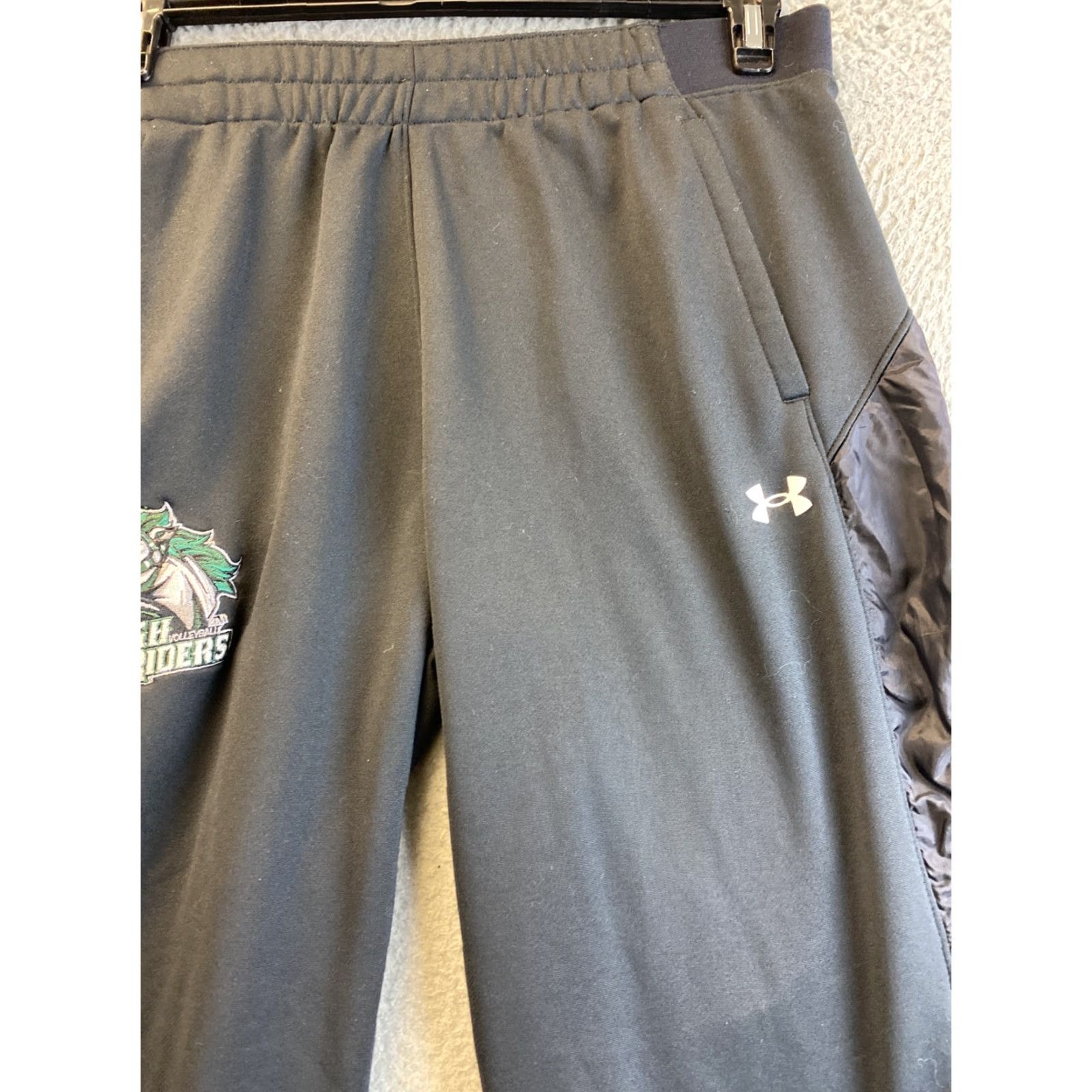 Under Armour Under Armour Sweatpants Women M Loose Logo Black / 92-52 Size 32" / US 10 / IT 46 - 2 Thumbnail