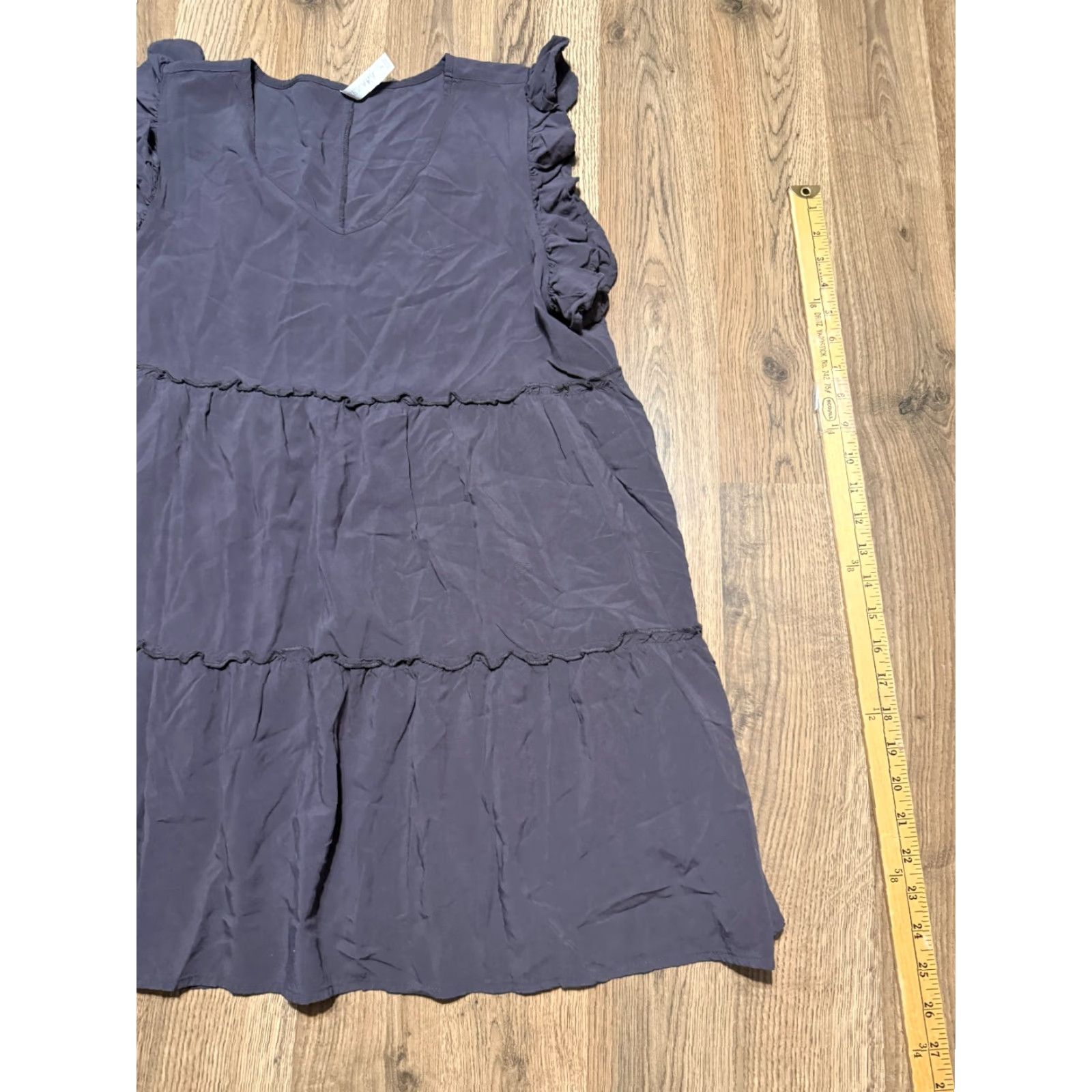 Vintage Zenana Dress Shirt Dress Women's Large Gray V-Neck Short Sleeve Tiered Size L / US 10 / IT 46 - 2 Thumbnail