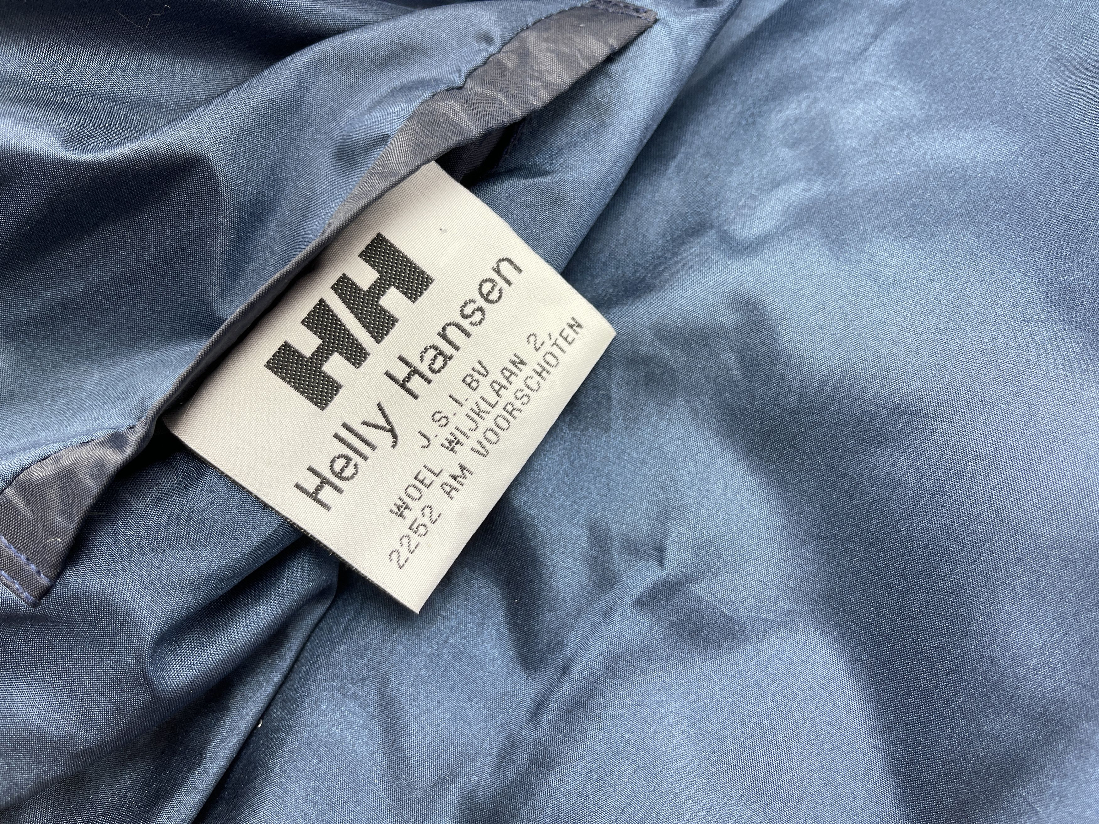 Helly Hansen Helly Hansen puffer jacket, vintage, 90s hip hop 1990s L Size US L / EU 52-54 / 3 - 8 Thumbnail