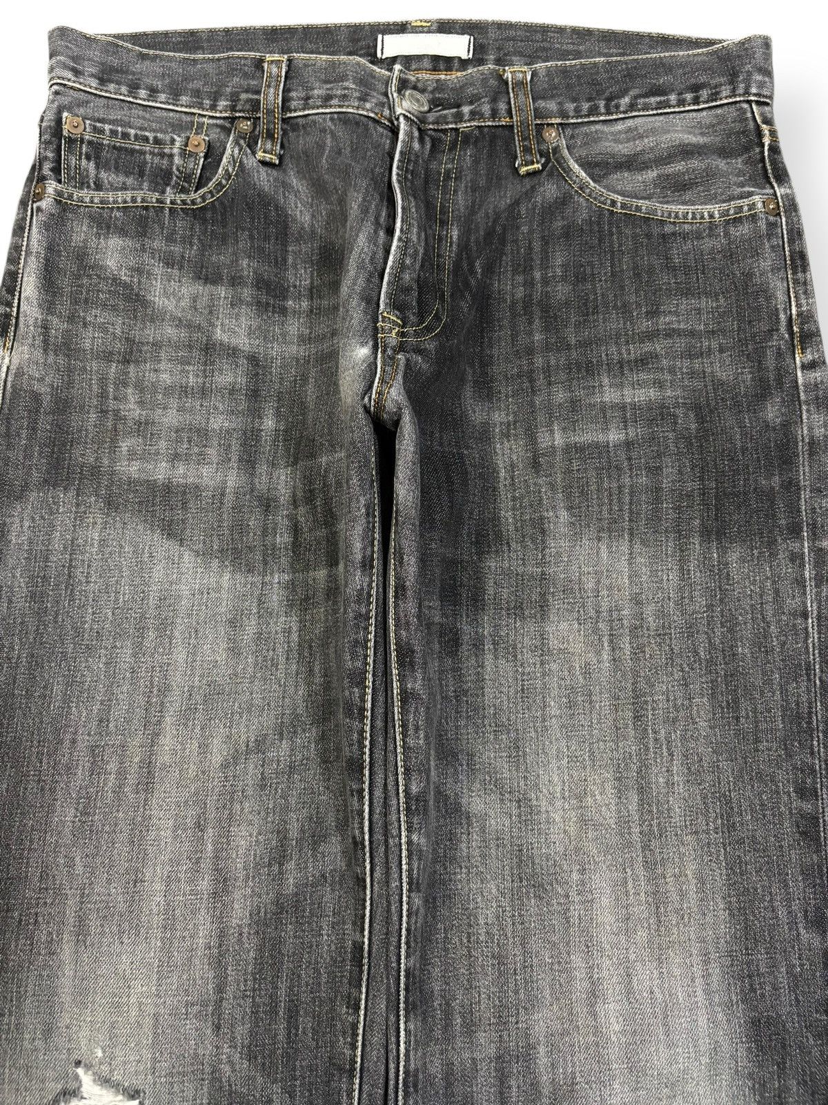 Undercover × Uniqlo Vintage Japanese Brand Uniqlo Faded Washed Distressed Jeans Size US 32 / EU 48 - 3 Thumbnail