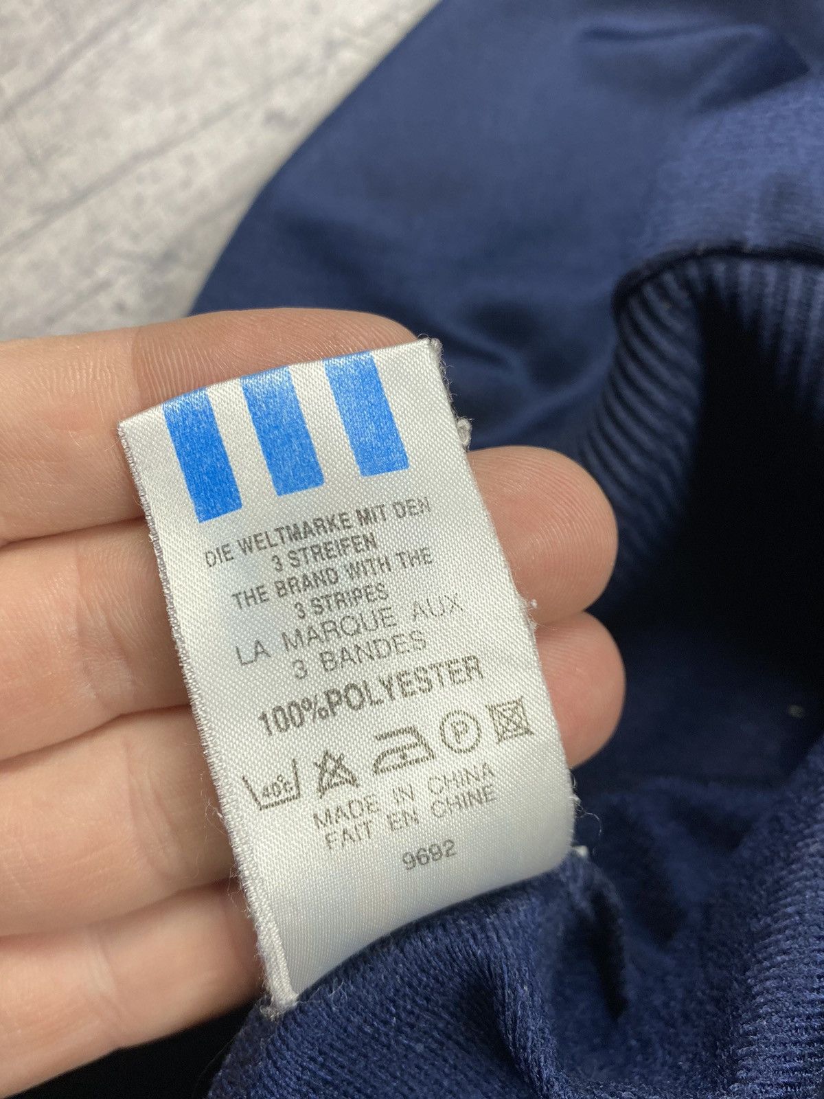 Adidas Vintage Adidas Track Jacket Size M Size US M / EU 48-50 / 2 - 16 Thumbnail