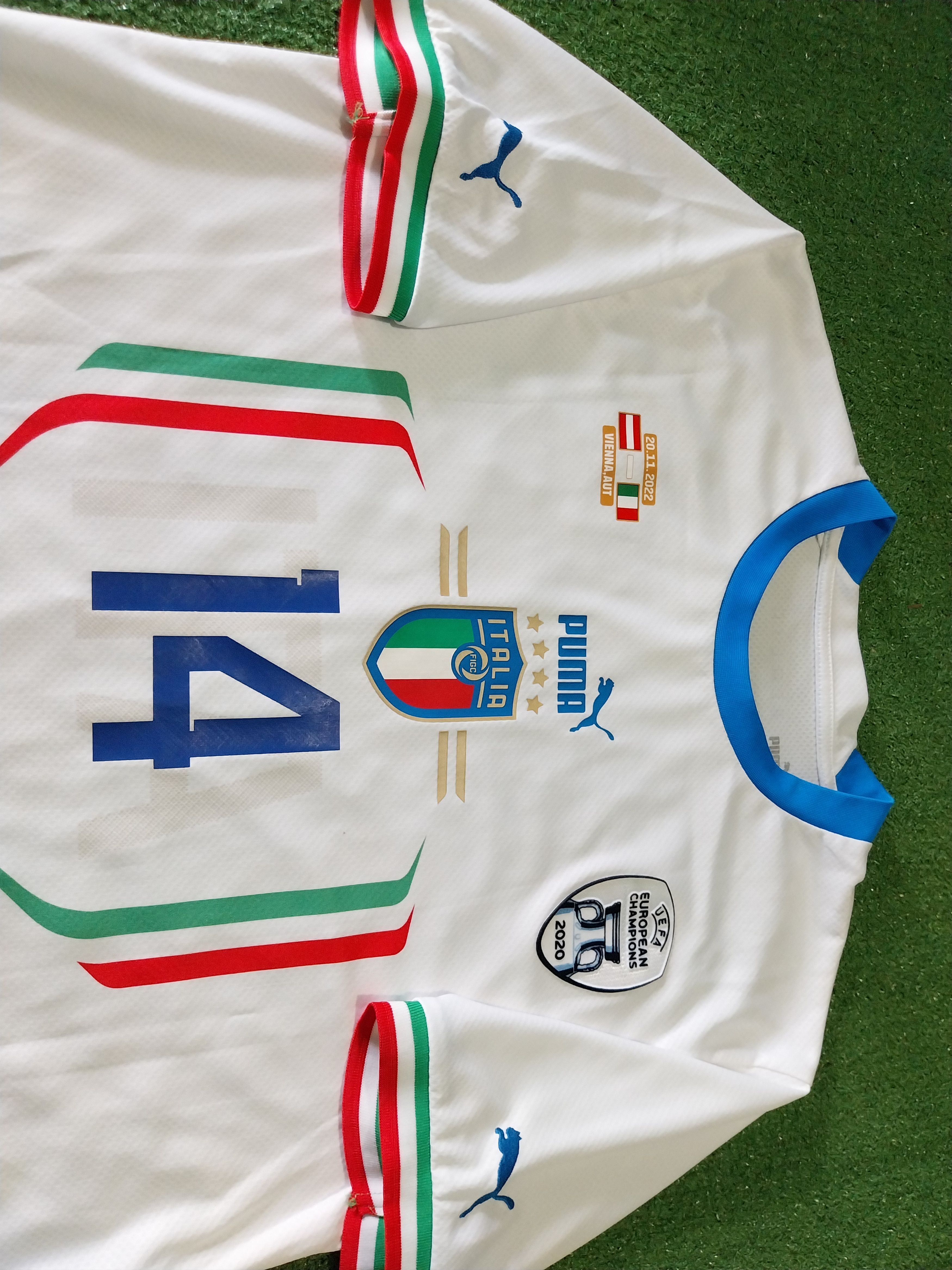 Puma Italy away 2022/2023 federico chiesa jersey football Size US L / EU 52-54 / 3 - 3 Thumbnail
