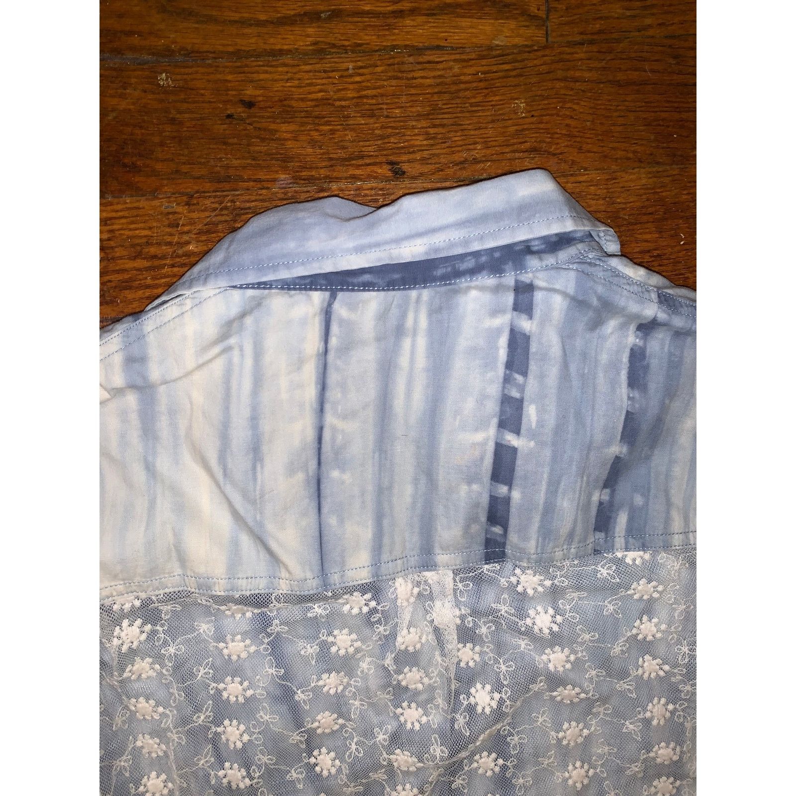Other Y2K Just G Blue Tie Dye Lace Back Button Up Womens Size 3 Size S / US 4 / IT 40 - 5 Thumbnail