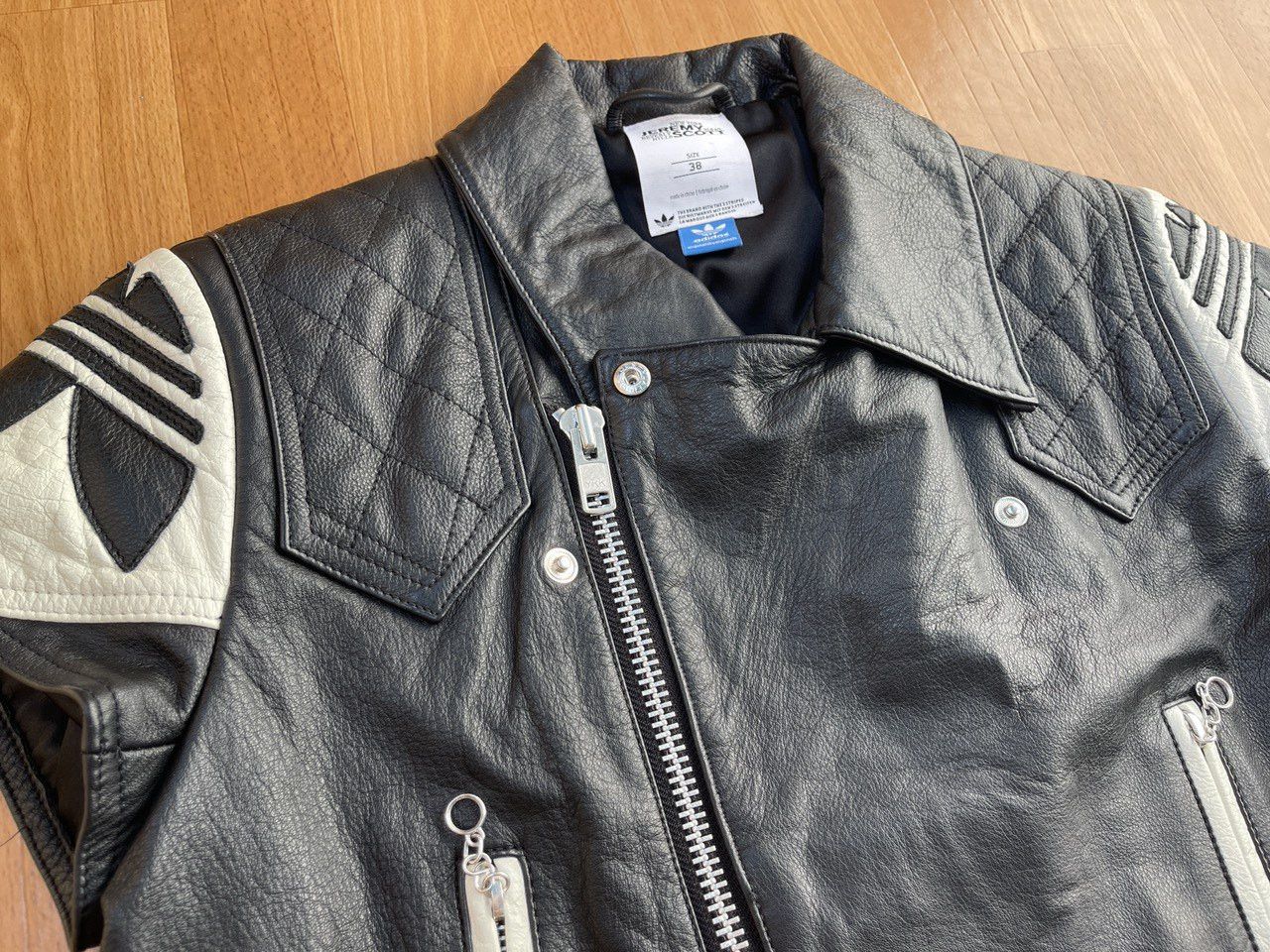 Adidas × Jeremy Scott Adidas Jeremy Scott leather biker jacket, Wings vest, O27140 Size S / US 4 / IT 40 - 10 Thumbnail