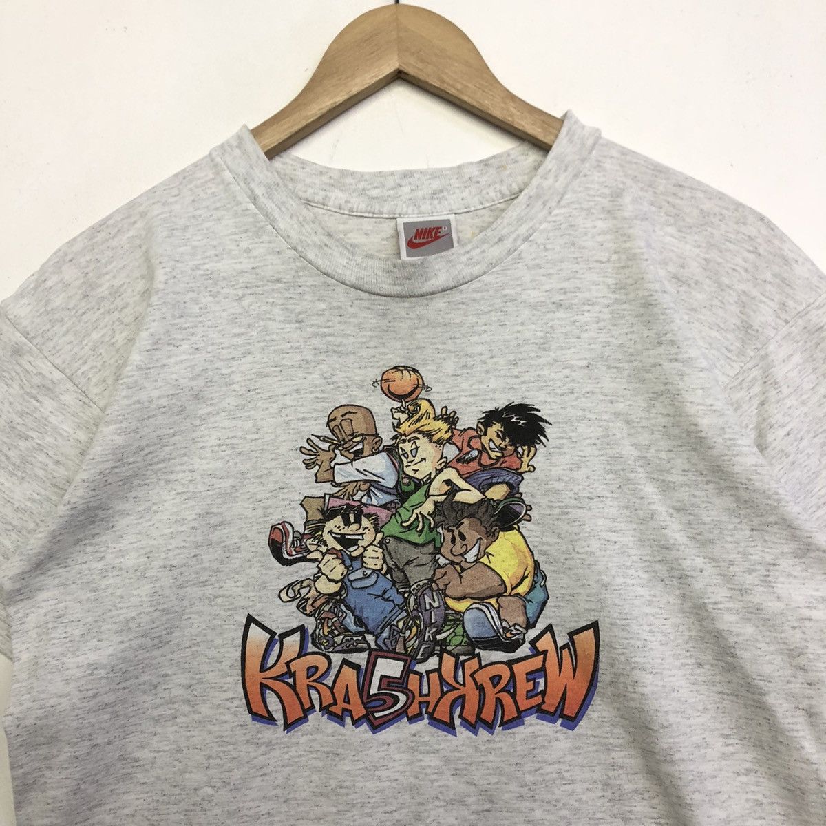 Nike VINTAGE NIKE KRASHKREW HIGHHOOPS BASKETBALL TSHIRT Size US M / EU 48-50 / 2 - 3 Thumbnail