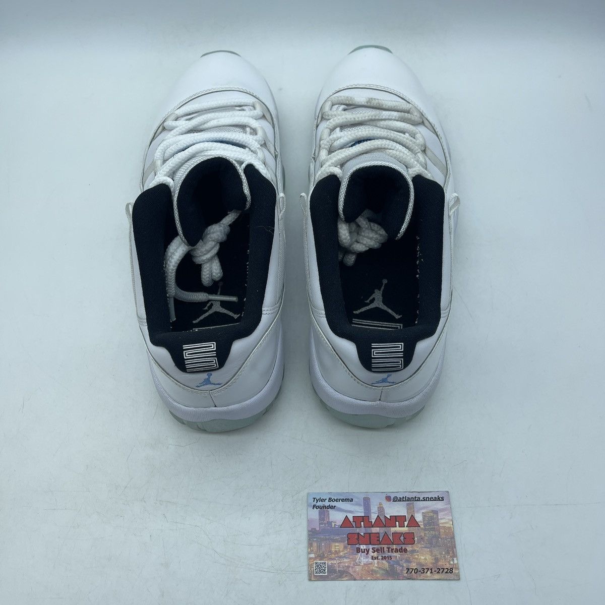 Jordan Brand Air Jordan 11 low legend blue Size US 9.5 / EU 42-43 - 6 Thumbnail
