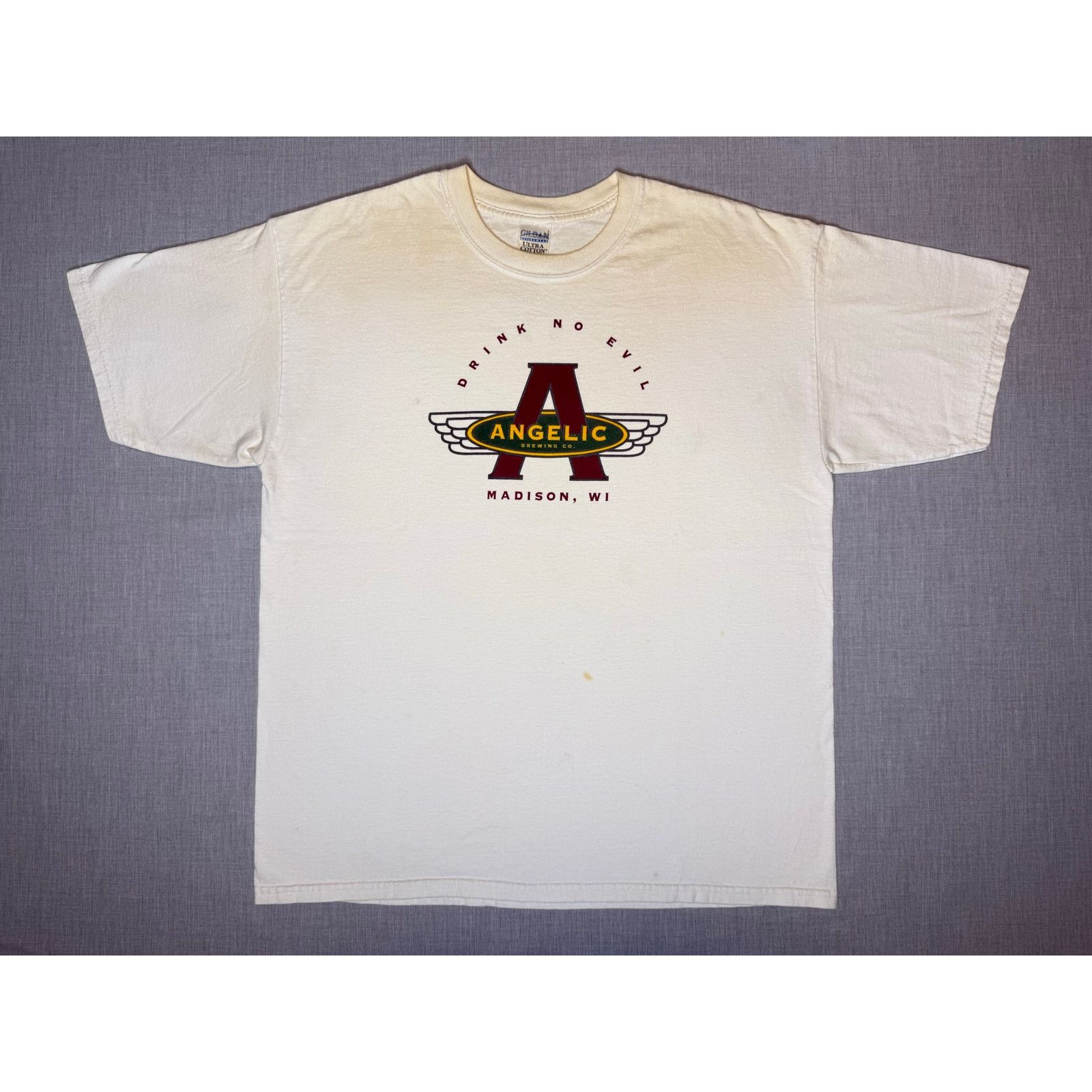 Gildan × Vintage Vintage Y2K Angelic Brewing Co. Madison Wisconsin T-shirt XL Size US XL / EU 56 / 4 - 1 Thumbnail