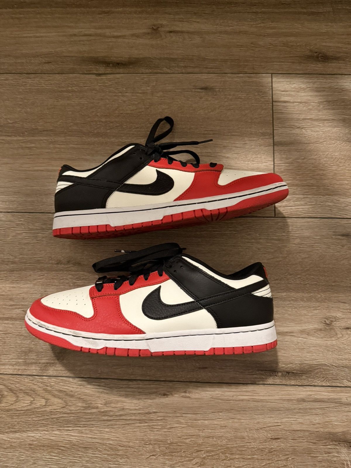 Nike 75th Anniversary Chicago Dunks Size US 11.5 / EU 44-45 - 1 Thumbnail