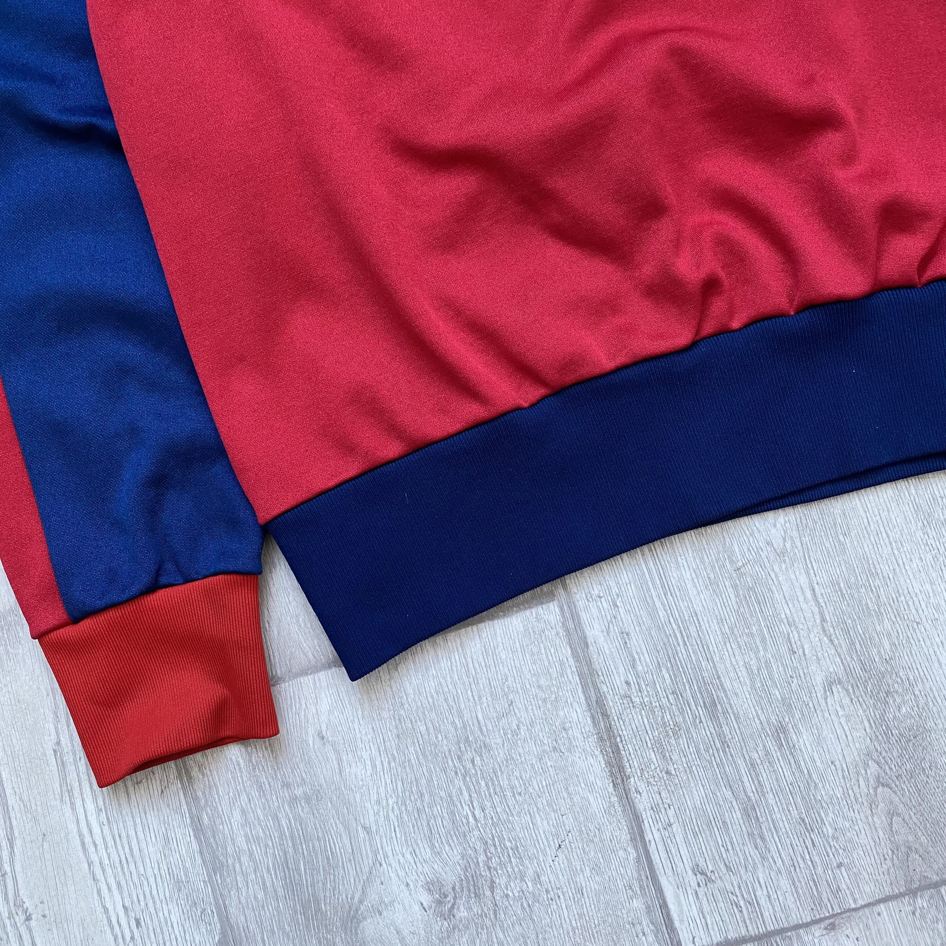 Adidas 🔥 CRAZY Vintage 70s Adidas Swetshirt velour logo Size US XS / EU 42 / 0 - 3 Thumbnail