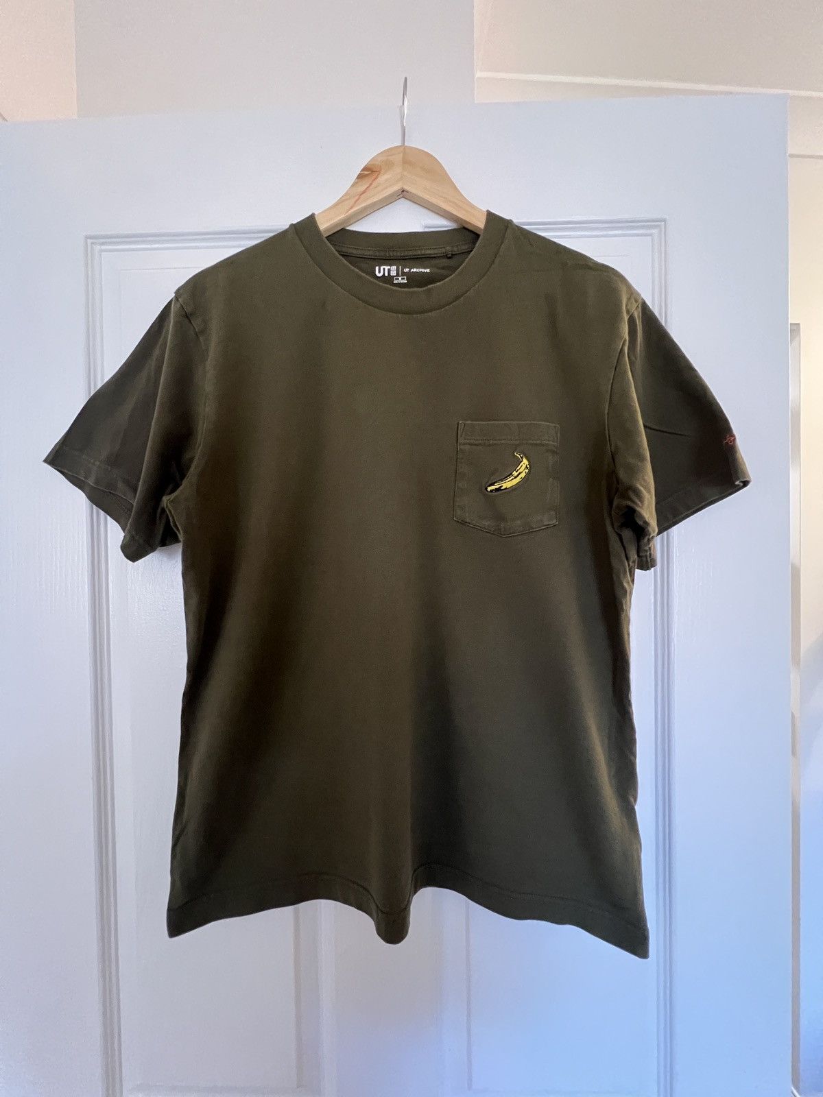 Andy Warhol × Uniqlo Uniqlo x Andy Warhol Banana Size US M / EU 48-50 / 2 - 1 Thumbnail