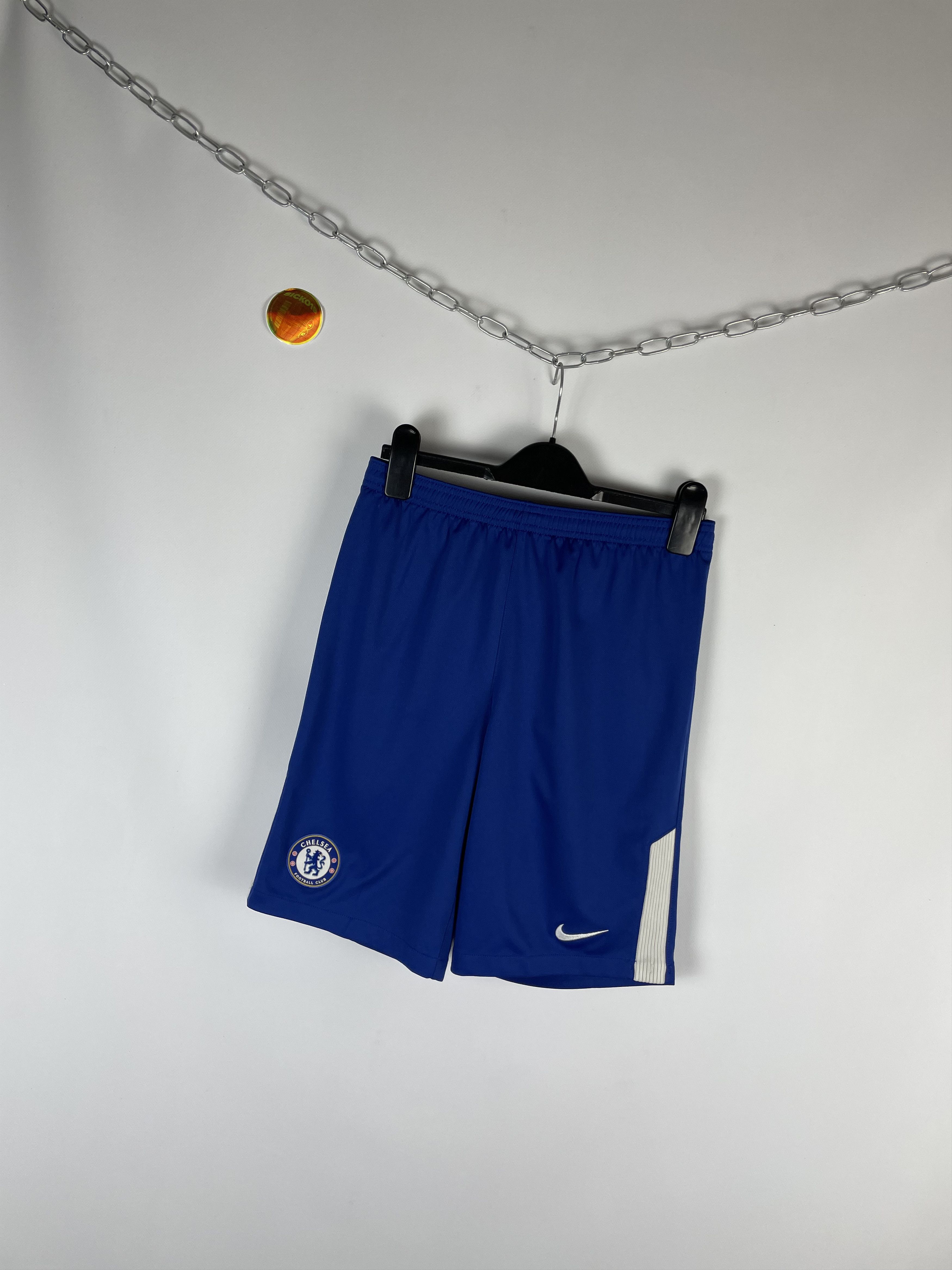 Chelsea Soccer Vintage Nike shorts Chelsea Size US 30 / EU 46 - 2 Thumbnail