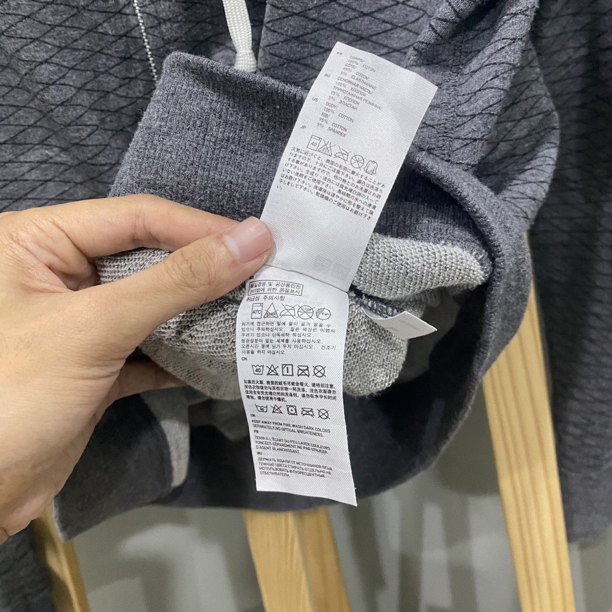 Undercover × Uniqlo Undercover x Uniqlo UU Diamond Pattern Zip Hoodie Size US M / EU 48-50 / 2 - 14 Thumbnail