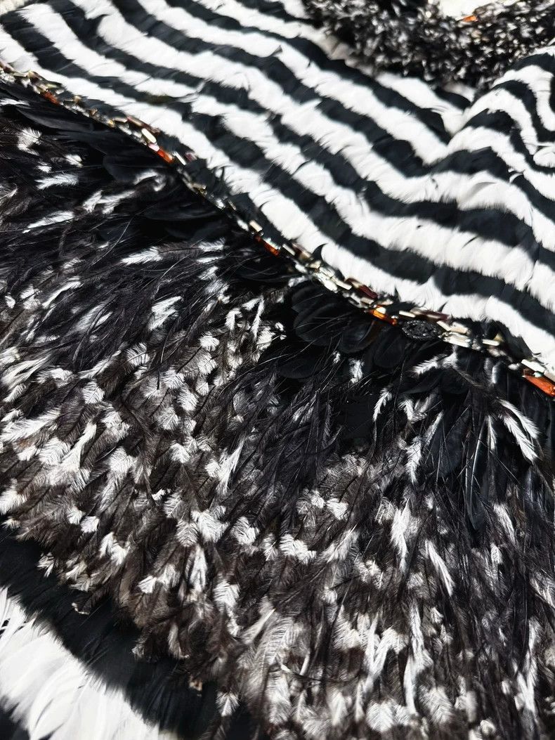 Chanel Chanel 18A Feather Beaded Striped Dress Size M / US 6-8 / IT 42-44 - 9 Thumbnail
