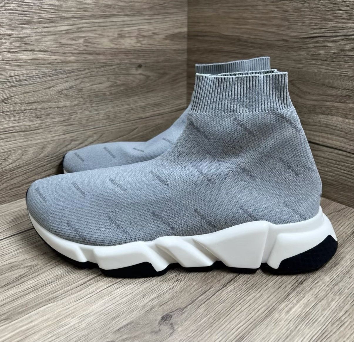 Balenciaga Balenciaga Speed Grey Knitted 3M Sock Sneakers J41 Size US 8 / EU 41 - 1 Thumbnail