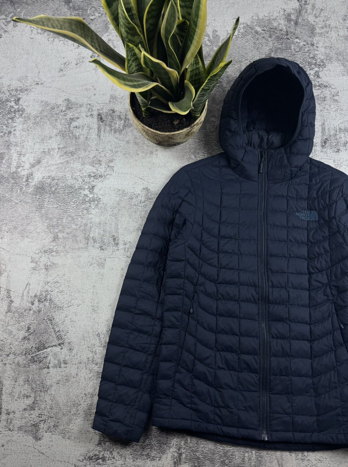 The North Face The North Face HyVent Thermoball Hoodie Puffer Down Jacket Size US S / EU 44-46 / 1 - 2 Thumbnail