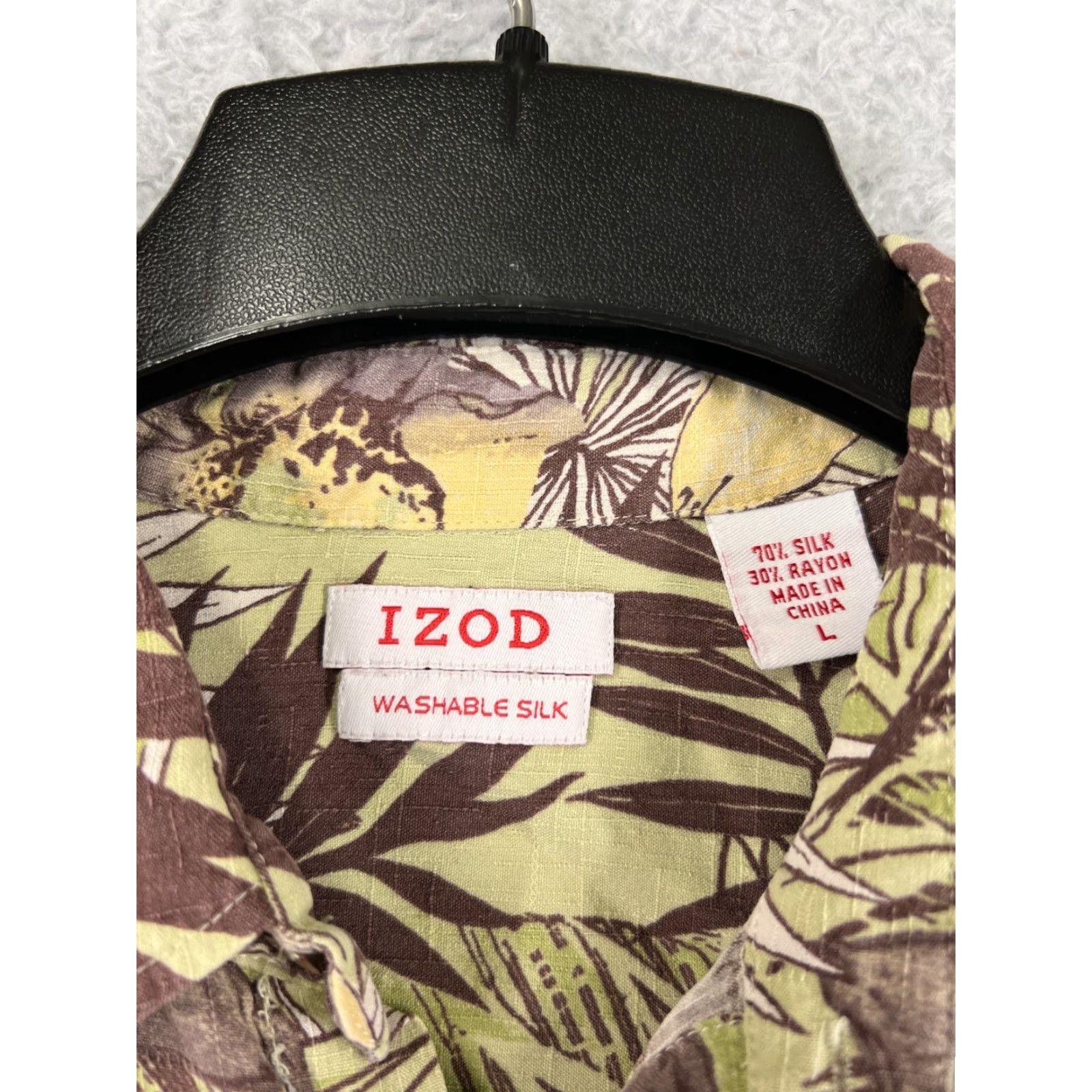 Tommy Bahama Tommy Bahama Shirt Mens Large Green Hawaiian Button-Up Silk Blend Floral Print Resort Aloha Short Sleeve 40" Chest Mens Size US L / EU 52-54 / 3 - 3 Thumbnail