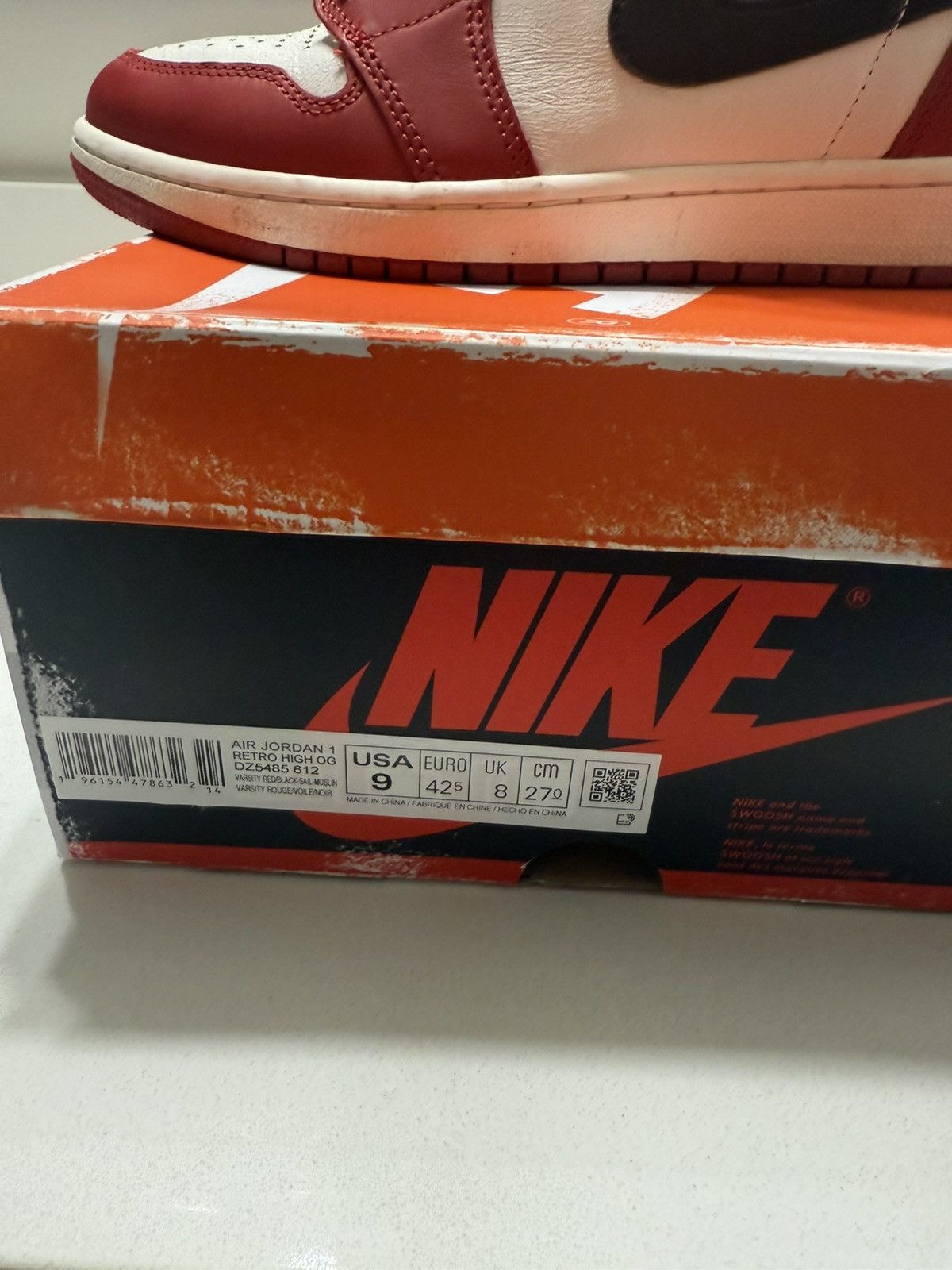 Jordan Brand Air Jordan Retro 1 High OG Lost and Found Size US 9 / EU 42 - 3 Thumbnail