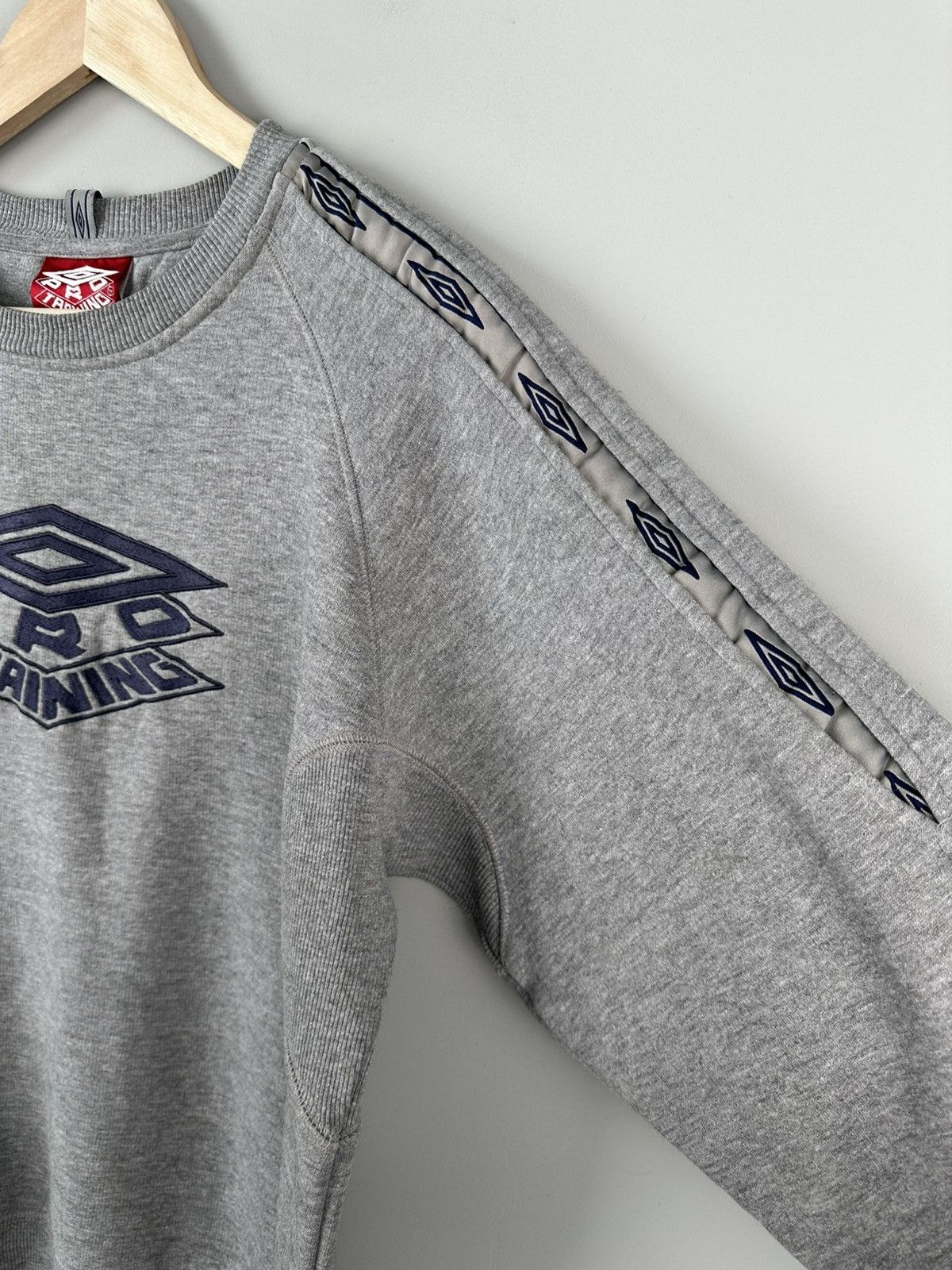 Umbro × Vintage Vintage Y2k Umbro Pro Training Sweatshirt Oversized Size US S / EU 44-46 / 1 - 12 Thumbnail