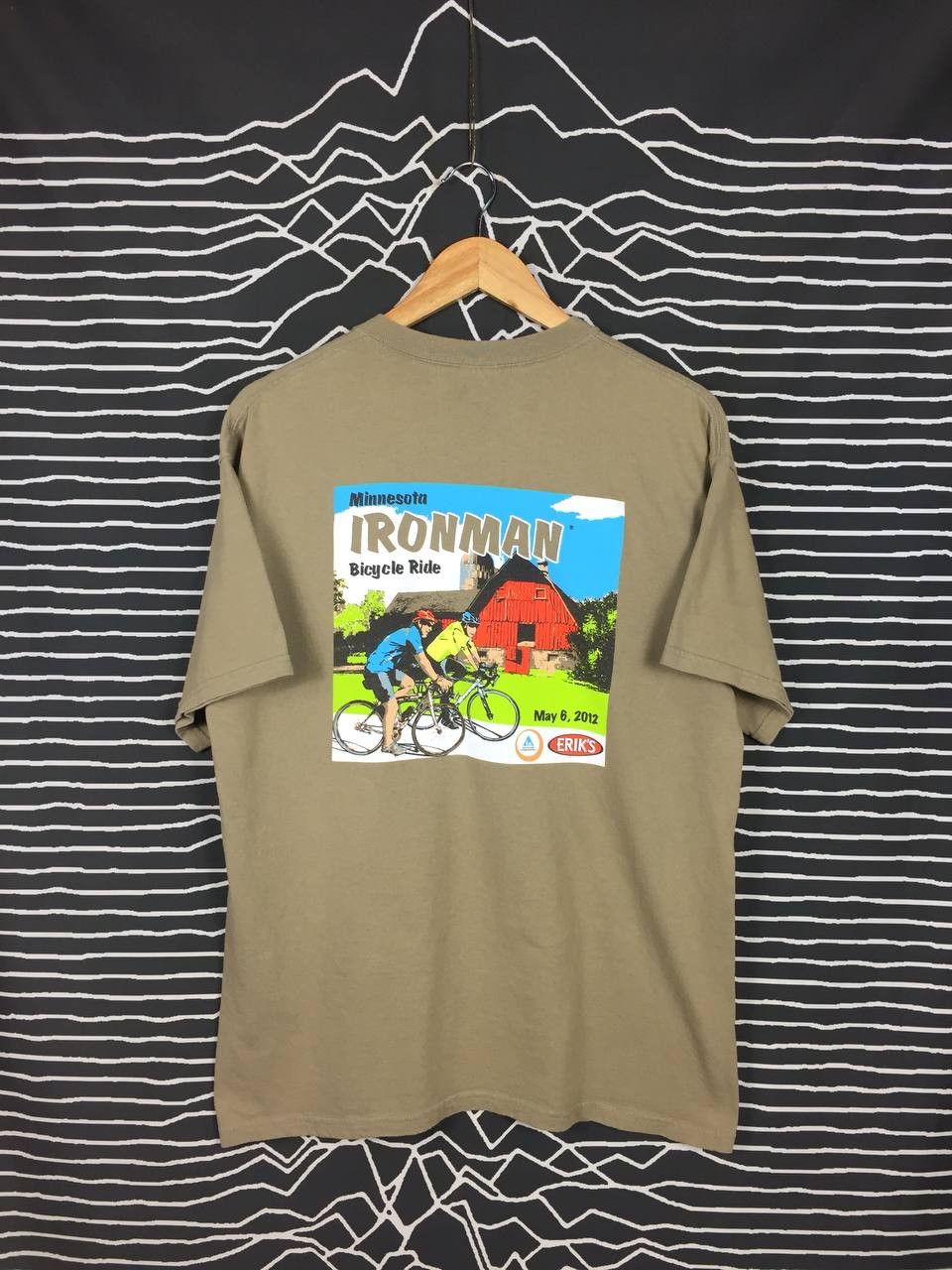 Gildan × Vintage Bicycle Ride Minnesota Ironman 2012 Tee Size US L / EU 52-54 / 3 - 1 Thumbnail