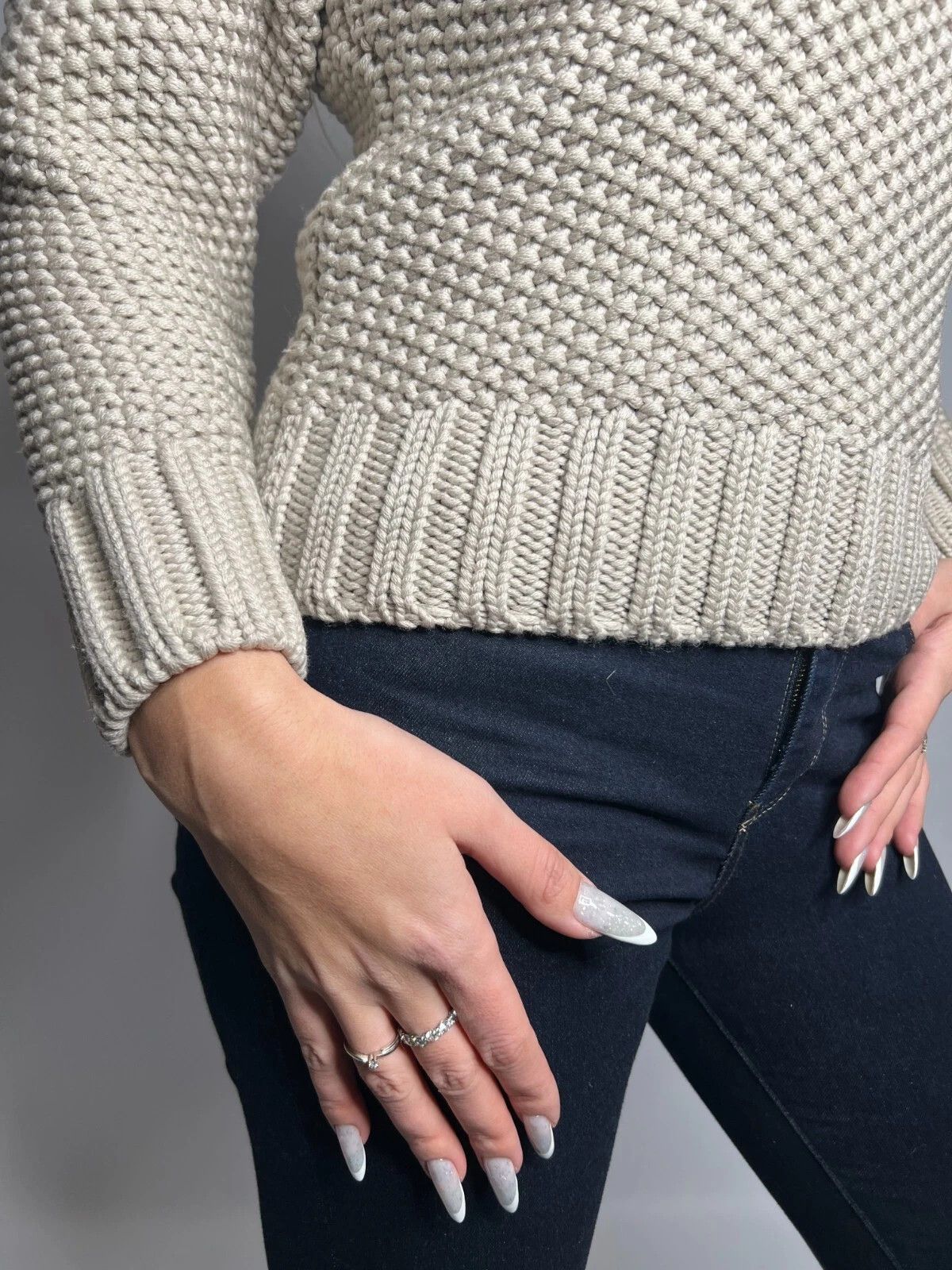 Stella McCartney Stella McCartney Women's Knit Heavyweight Wool Sweater Size M / US 6-8 / IT 42-44 - 4 Thumbnail